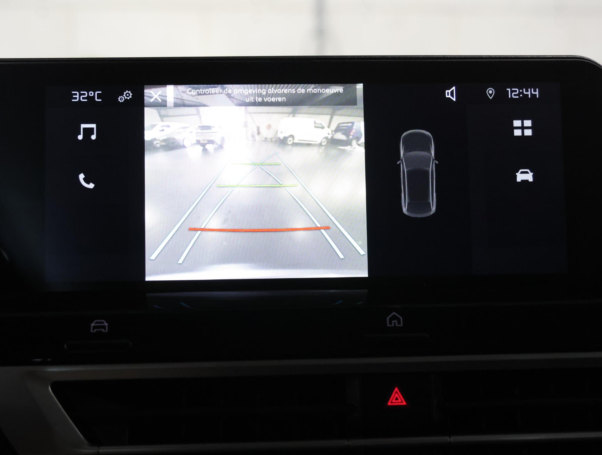 Foto van Citroen E-c4