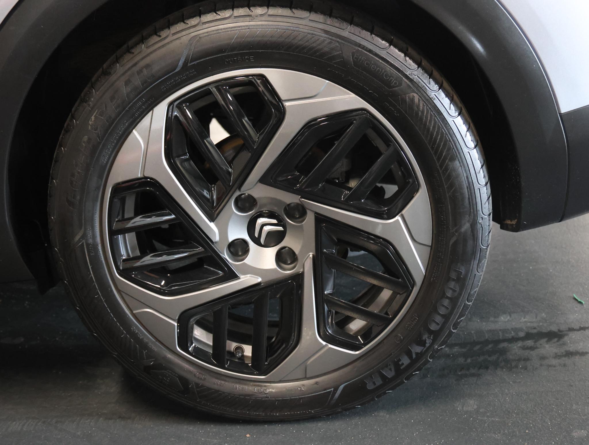 Foto van Citroen E-c4