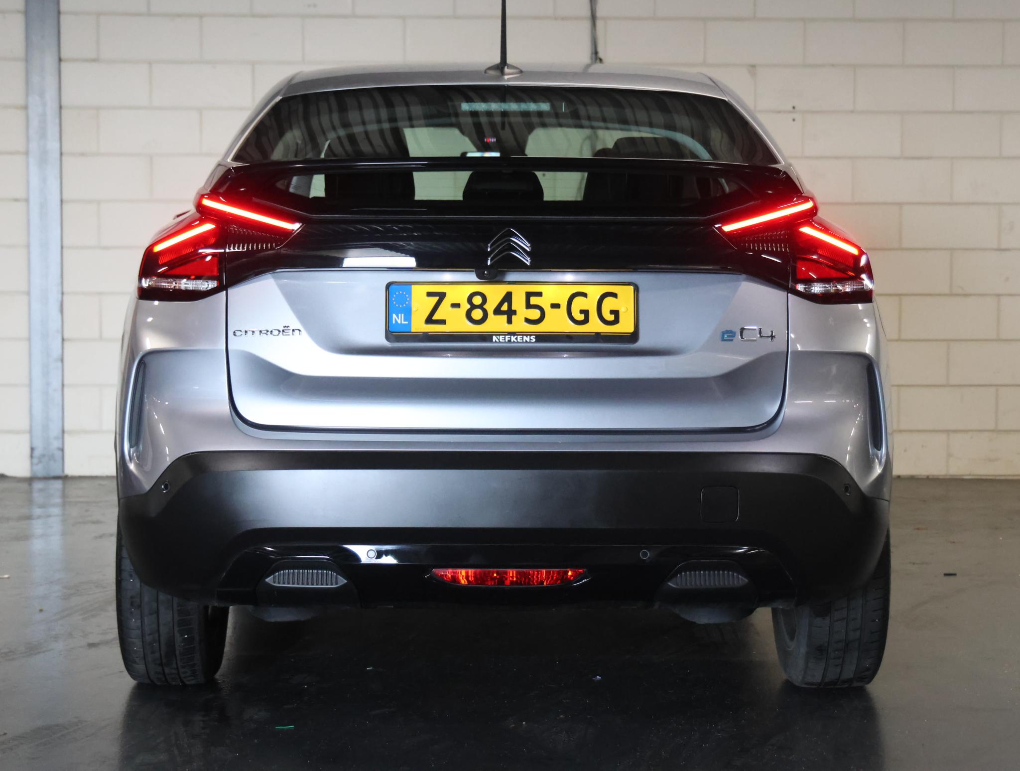 Foto van Citroen E-c4