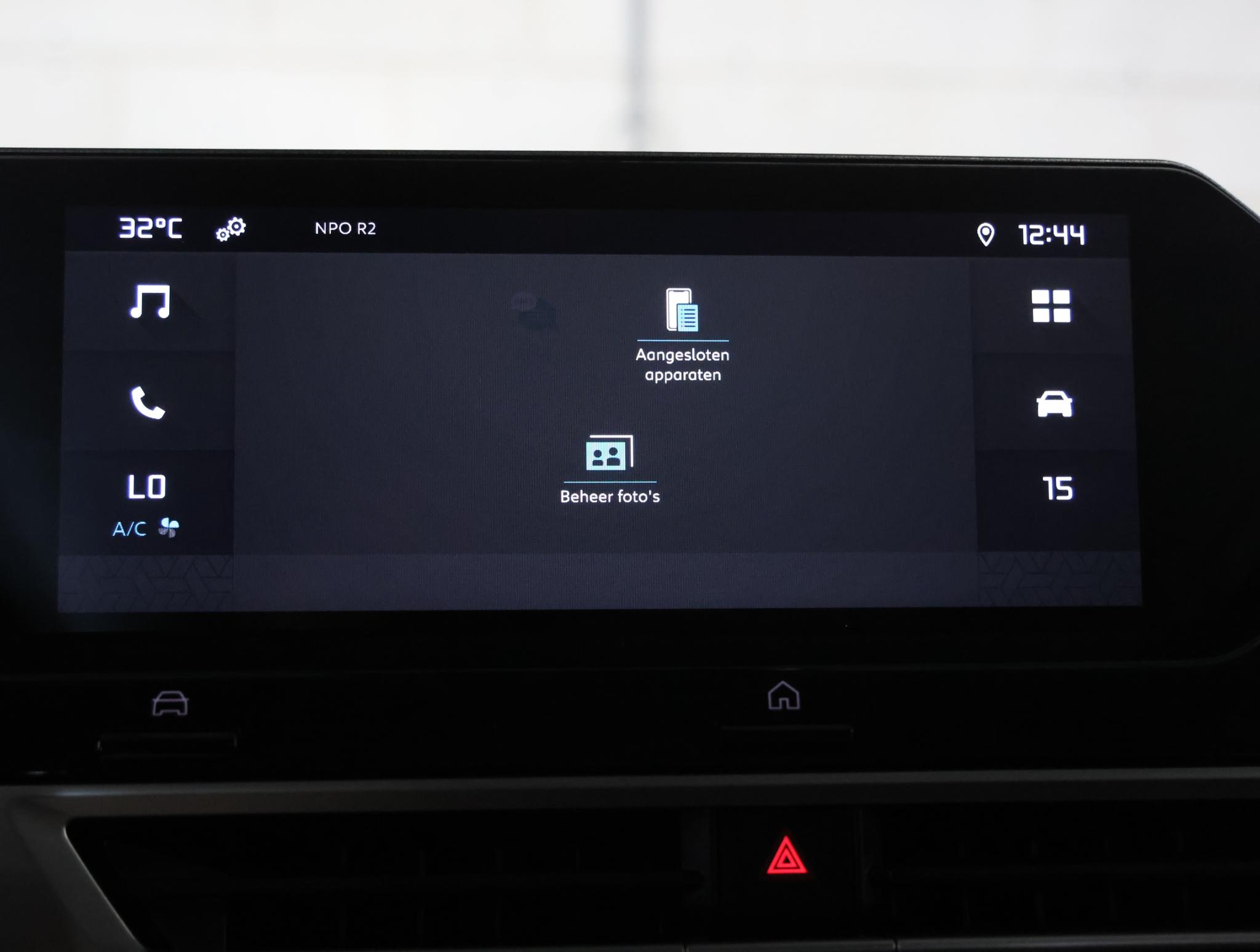 Foto van Citroen E-c4