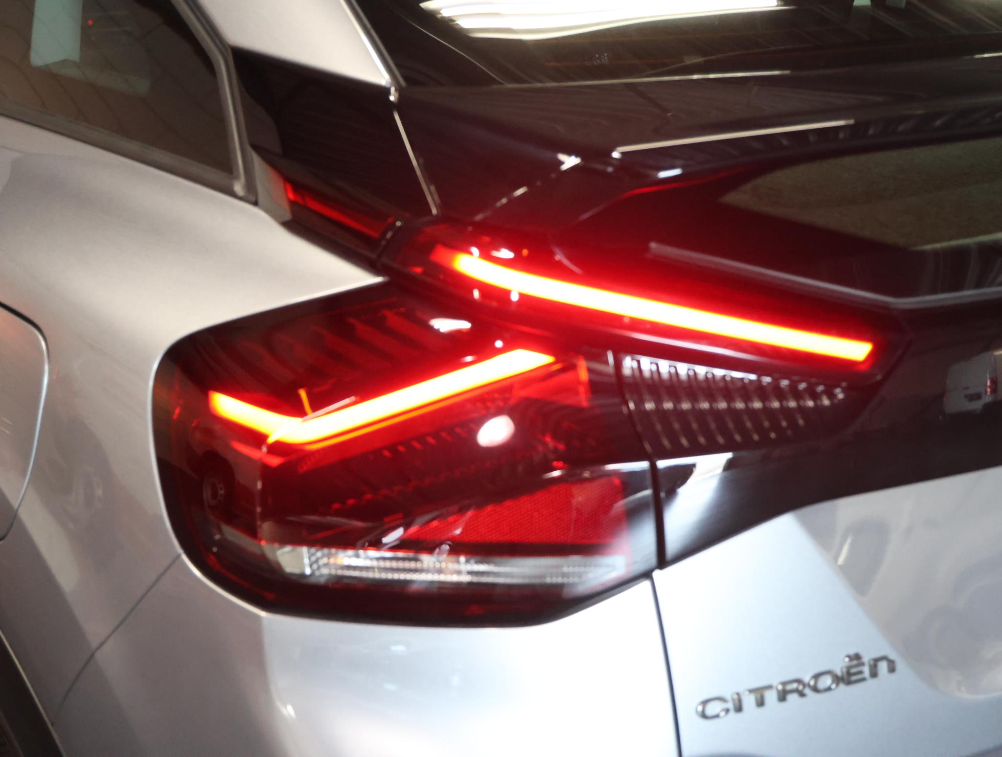 Foto van Citroen E-c4