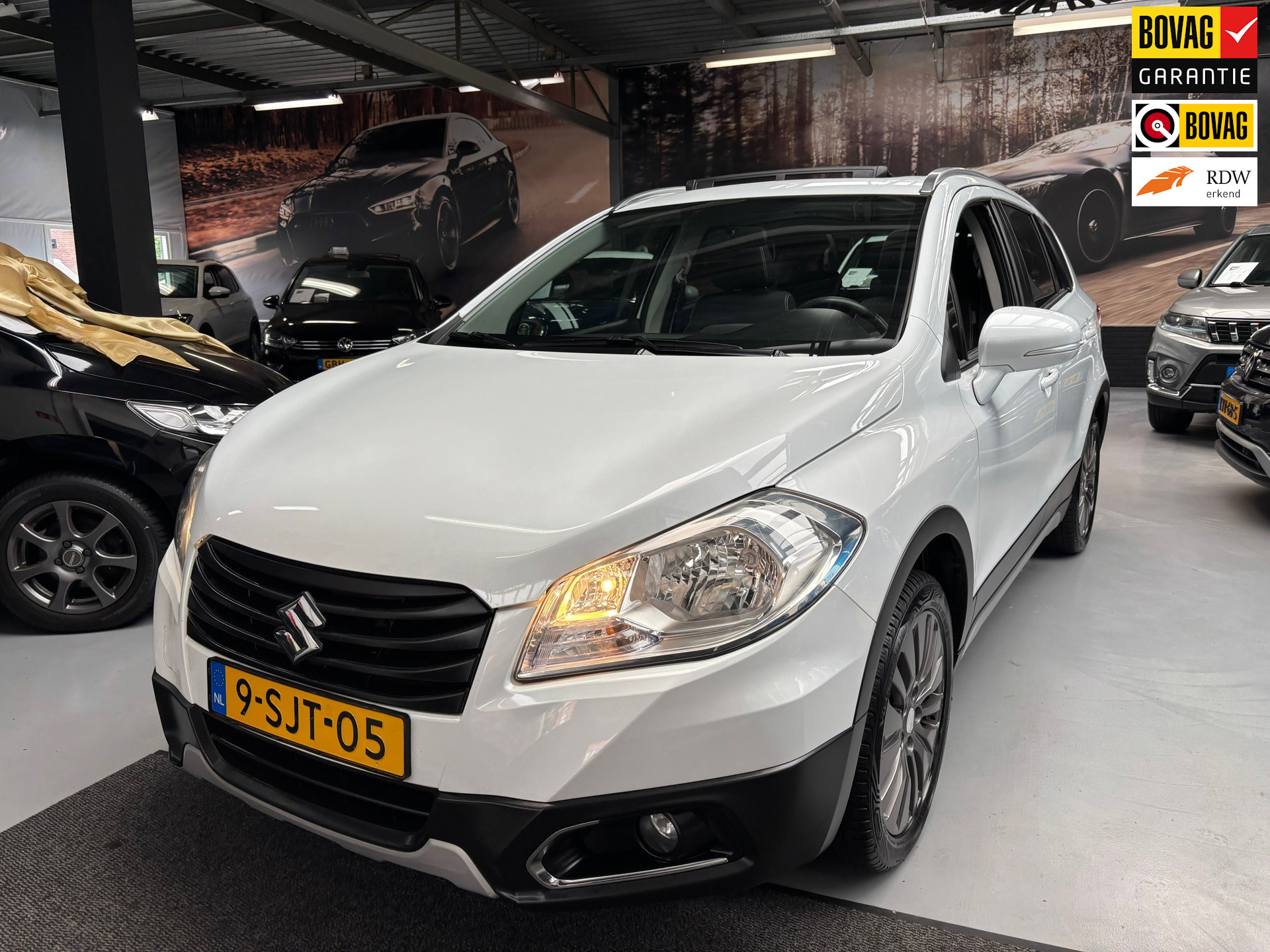 Suzuki Sx4 1.6 Exclusive / Panorama dak / Trekhaak 2014 - voorkant