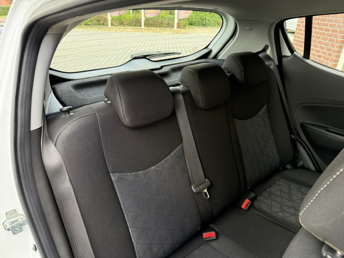 Foto van Opel Karl / Viva