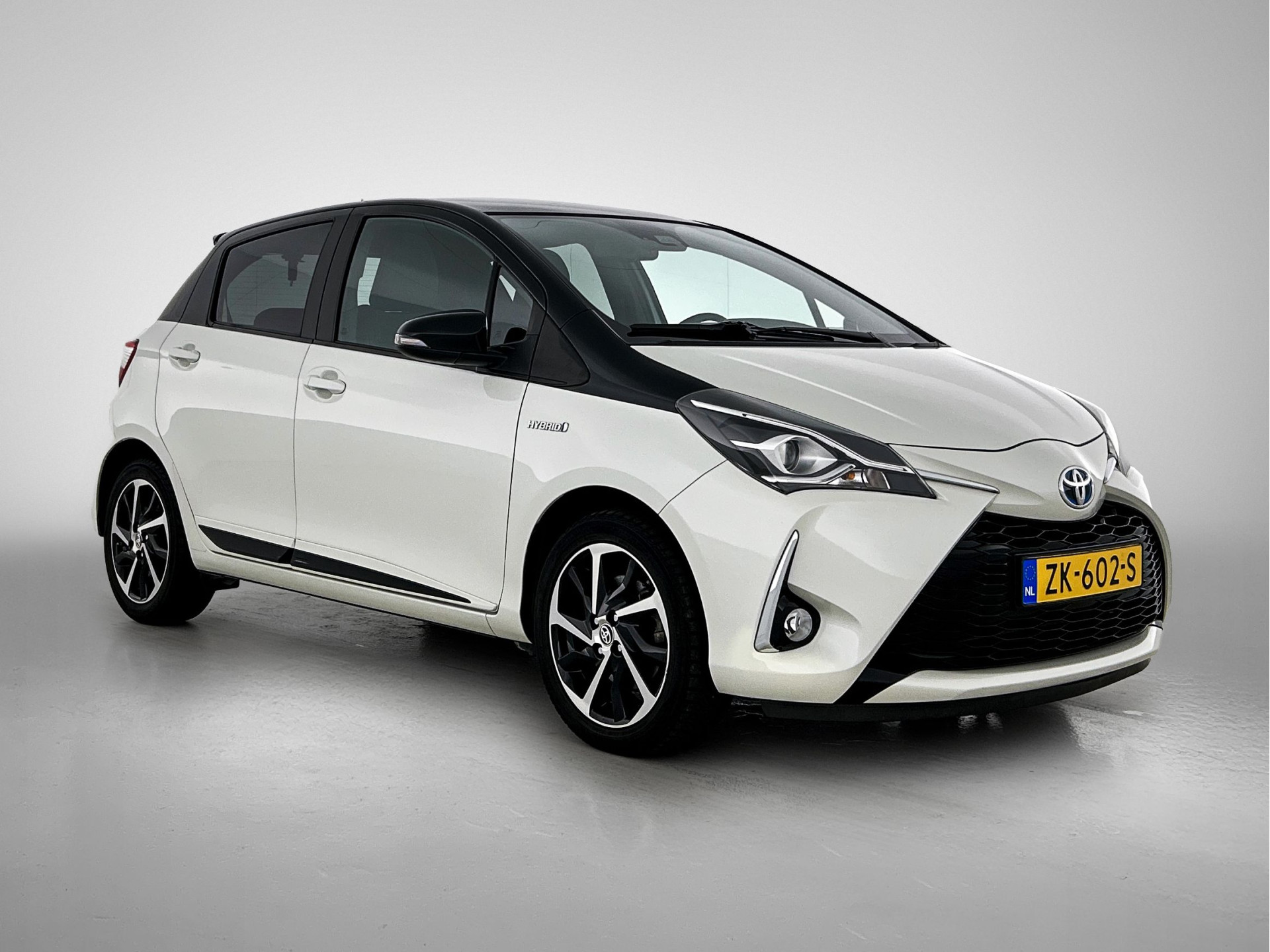 Foto van Toyota Toyota Yaris Hybrid