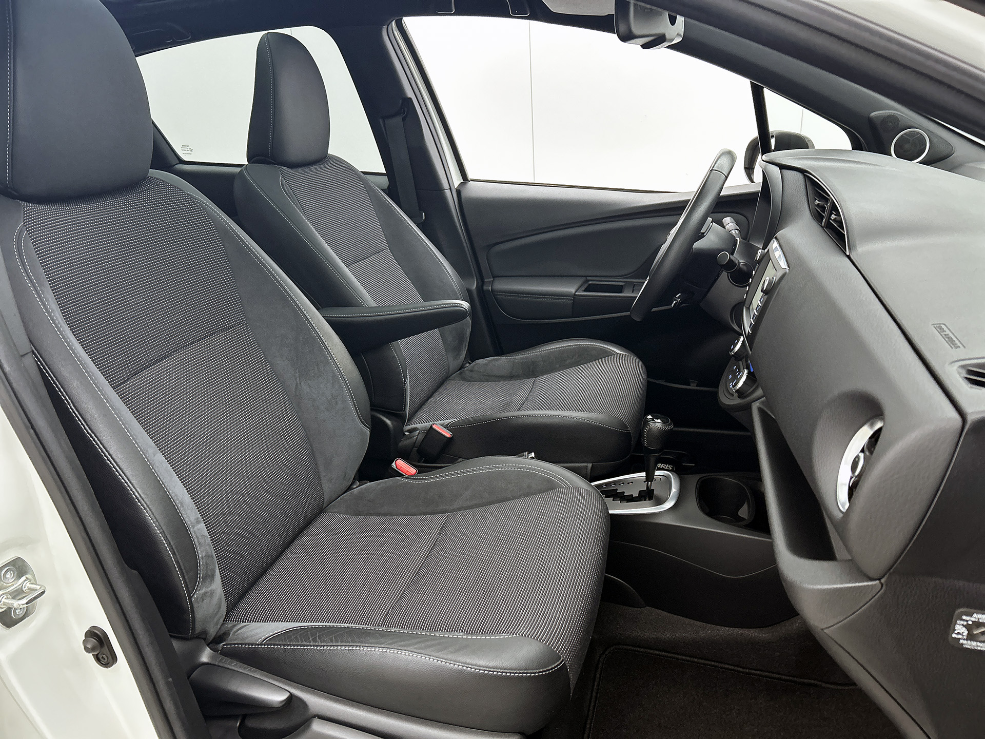Foto van Toyota Toyota Yaris Hybrid