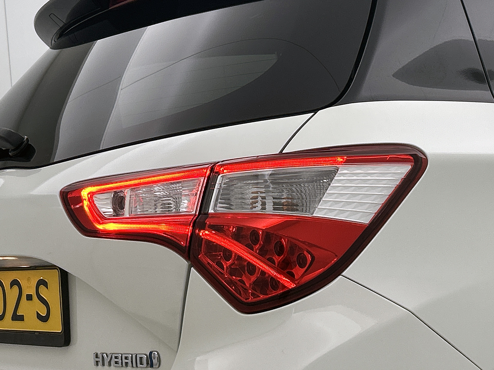 Foto van Toyota Toyota Yaris Hybrid