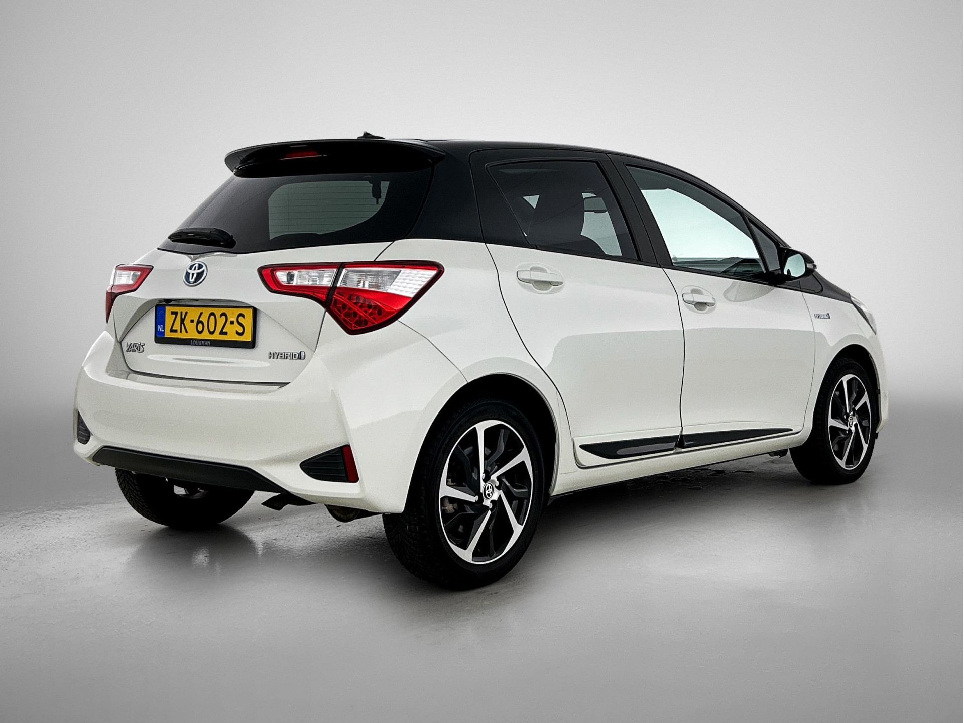 Foto van Toyota Toyota Yaris Hybrid