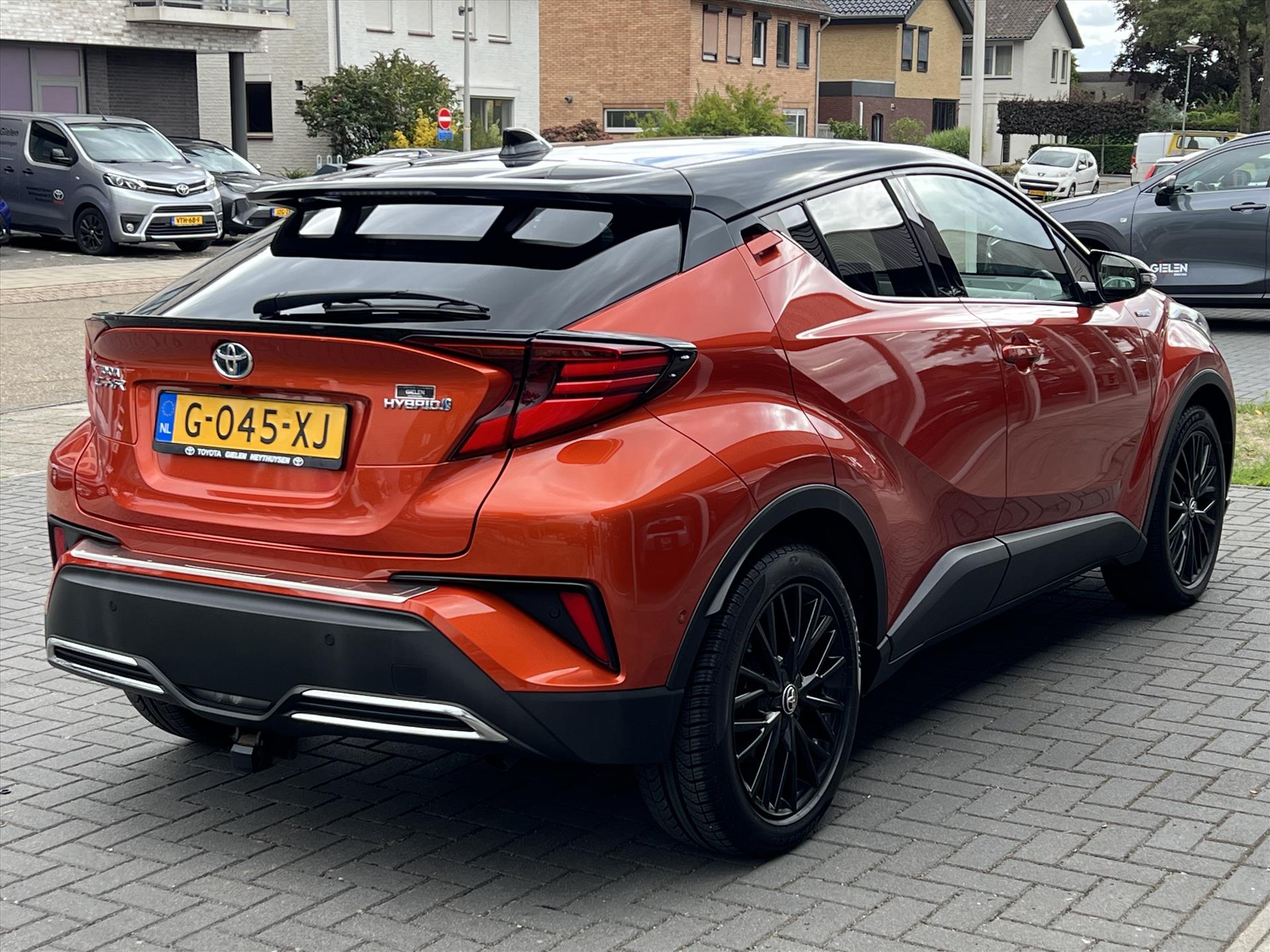 Foto van Toyota Toyota C-hr