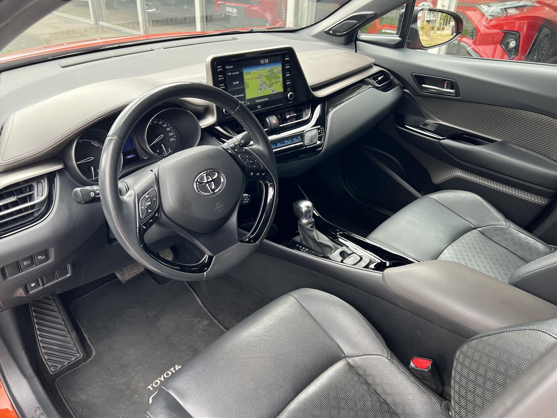 Foto van Toyota Toyota C-hr