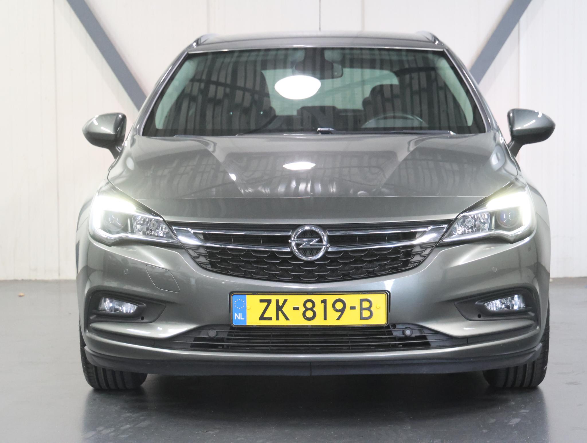 Foto van Opel Astra Sports Tourer
