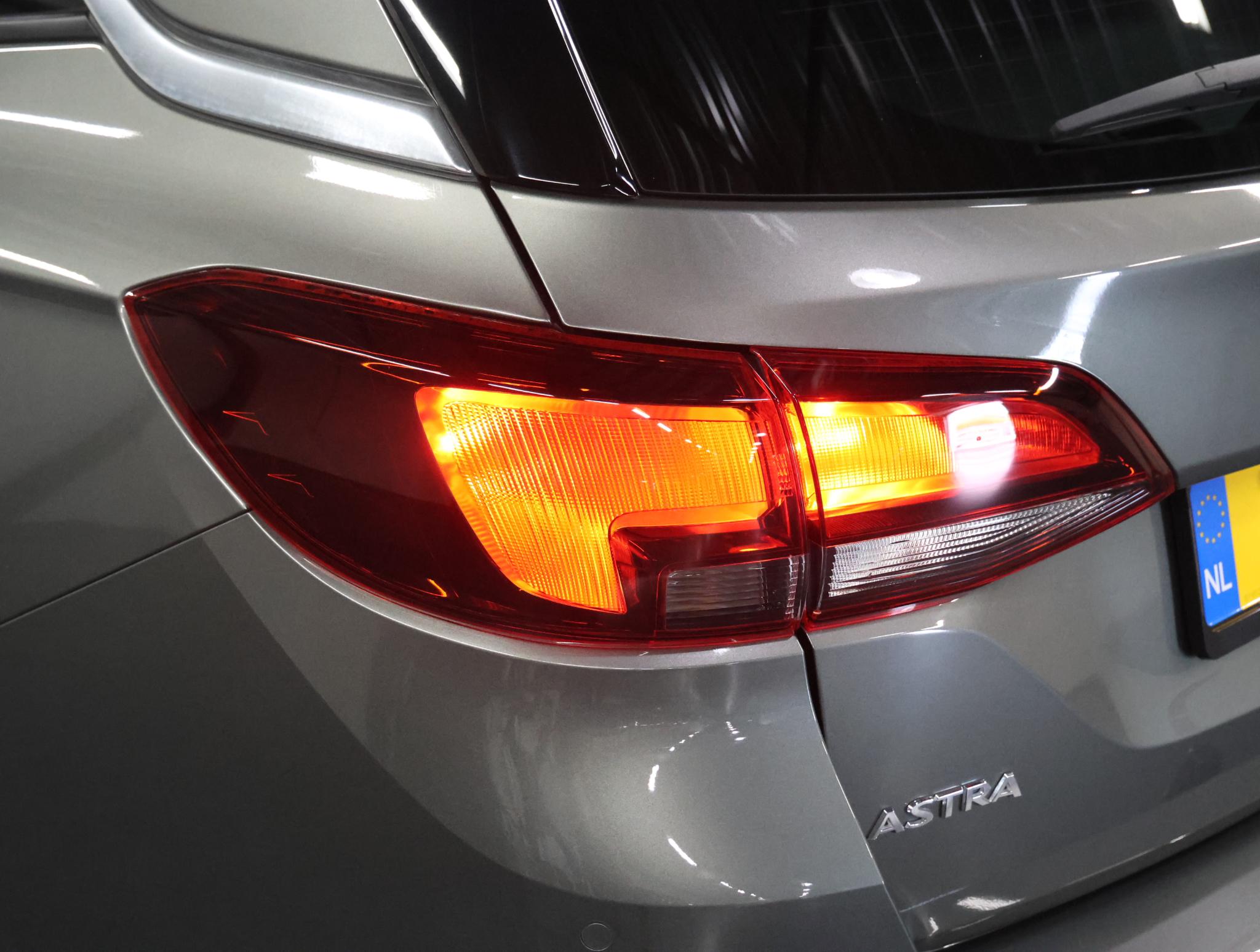 Foto van Opel Astra Sports Tourer