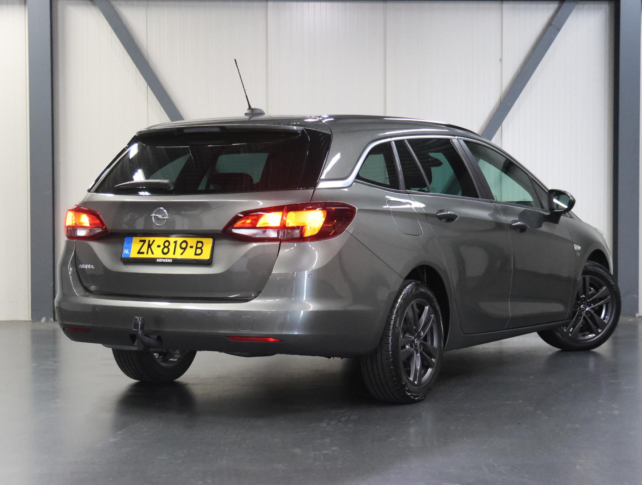 Foto van Opel Astra Sports Tourer
