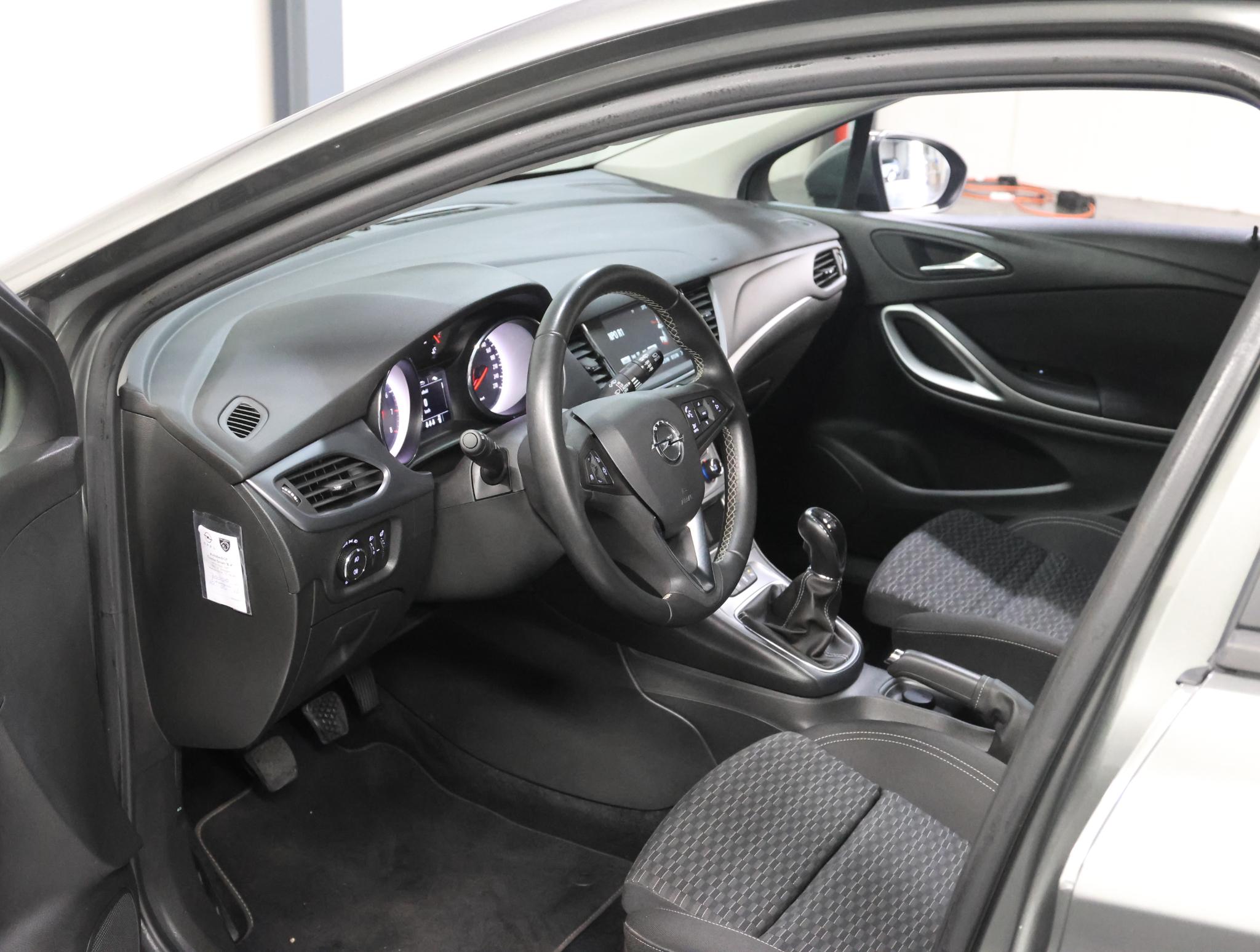 Foto van Opel Astra Sports Tourer