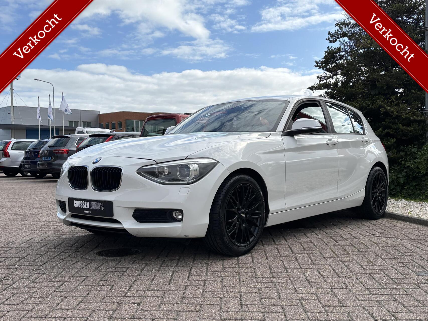 BMW 1-serie 116i, Airco, Xenon, Stoelverwarming, 17 inch! 2012 - voorkant