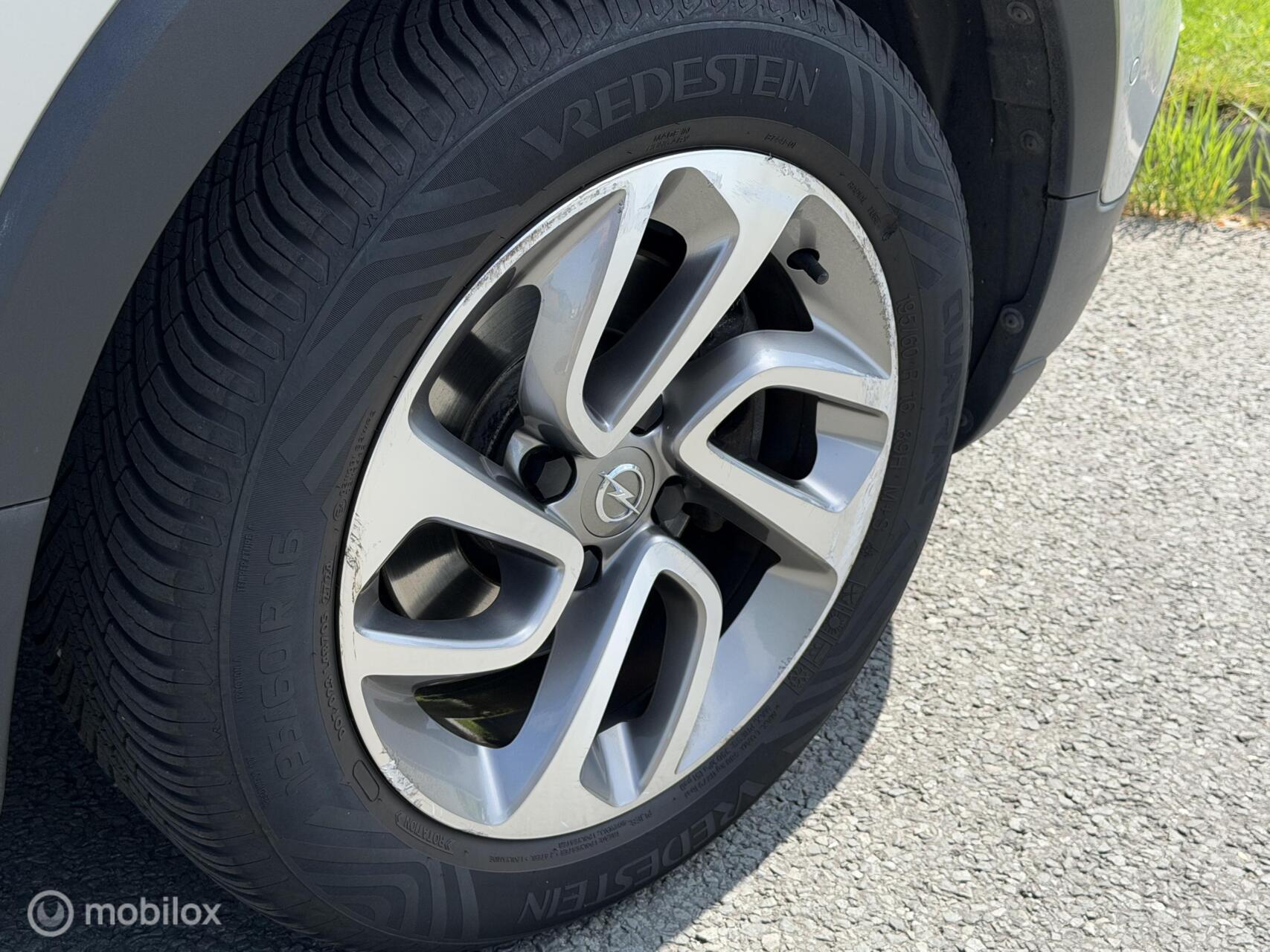 Foto van Opel Crossland X