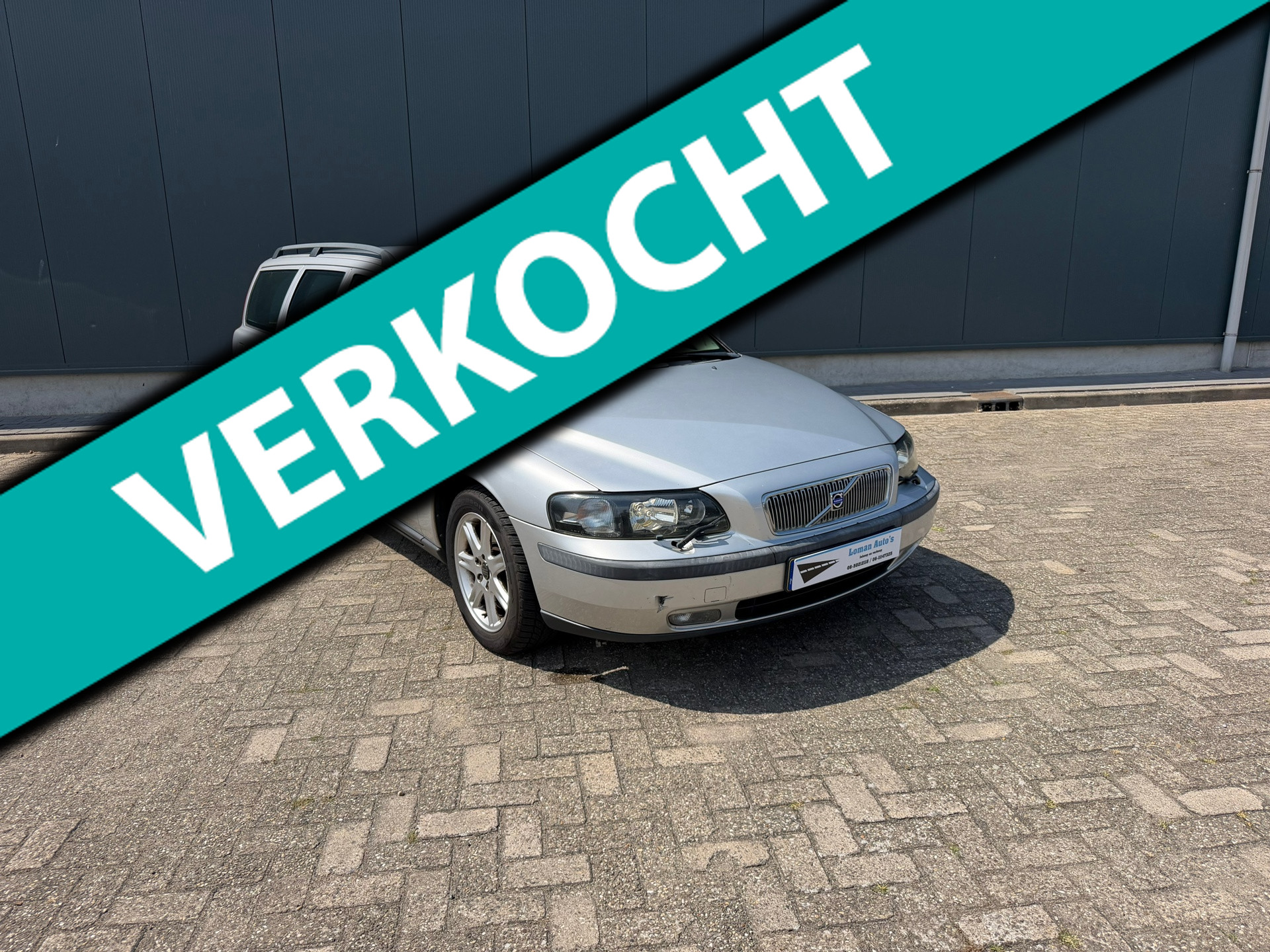 Volvo V70 2.5 T Comfort Line 2003 - voorkant