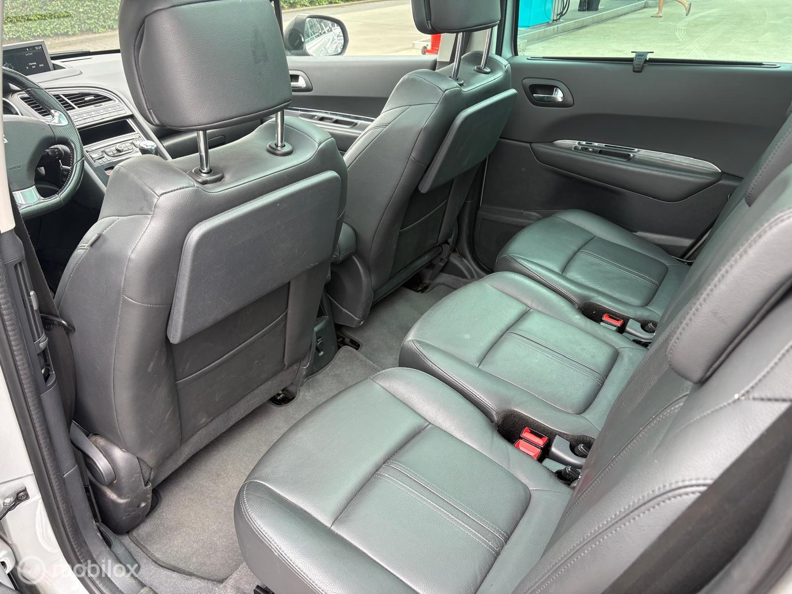 Foto van Peugeot 5008