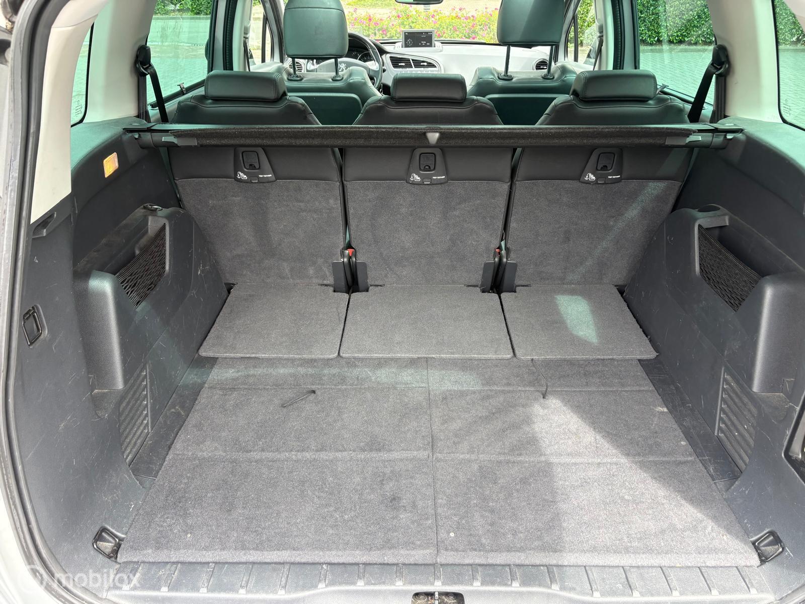 Foto van Peugeot 5008