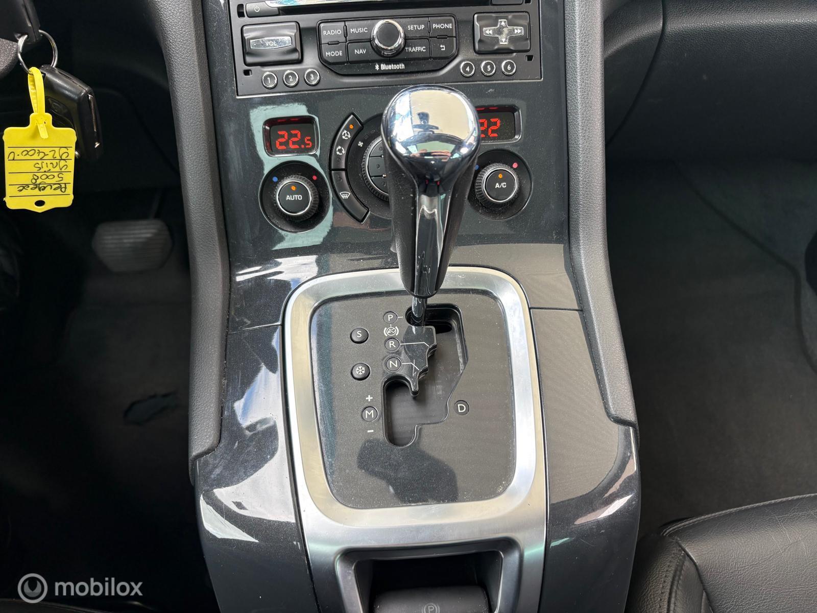 Foto van Peugeot 5008