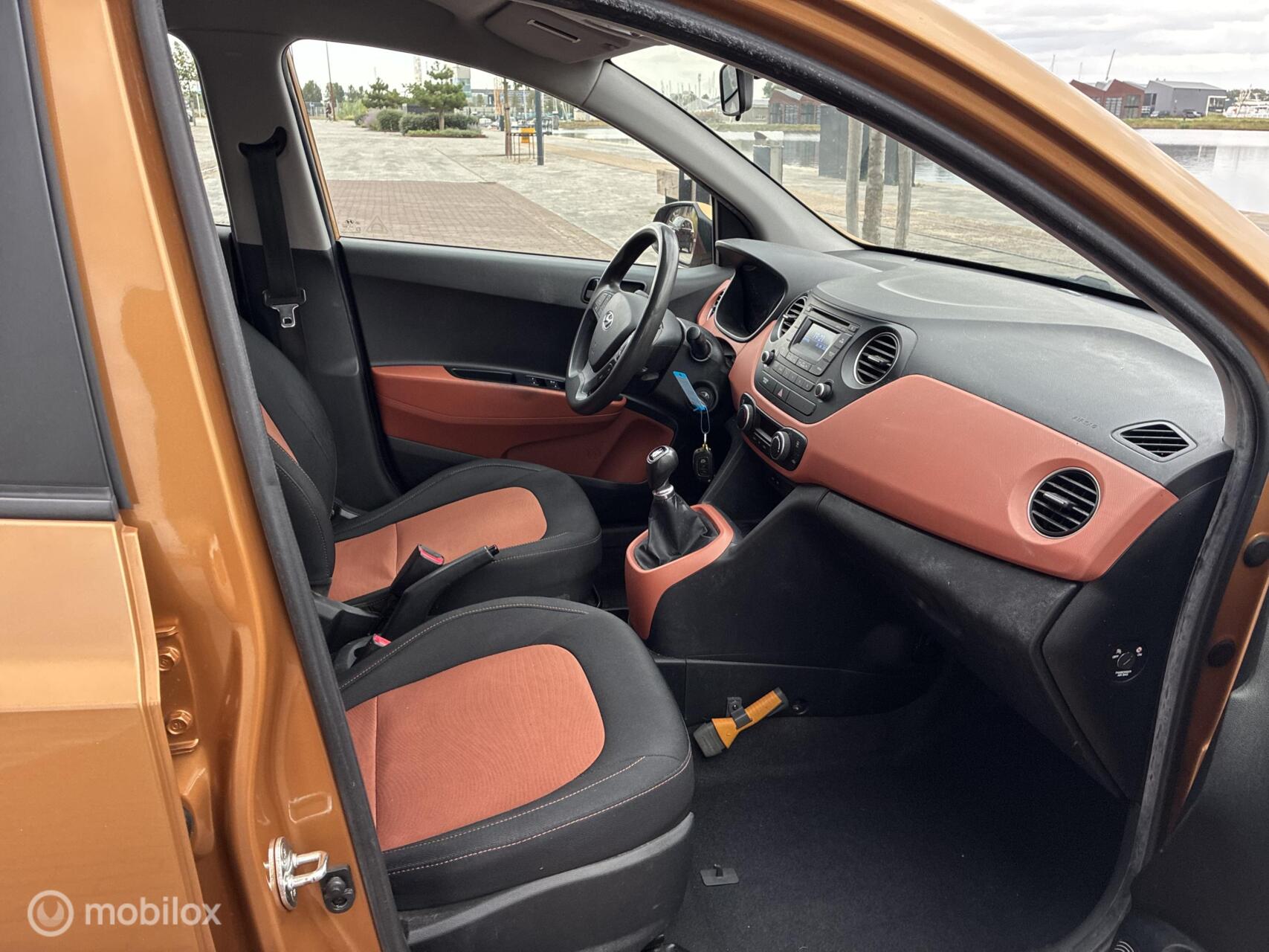 Foto van Hyundai I10