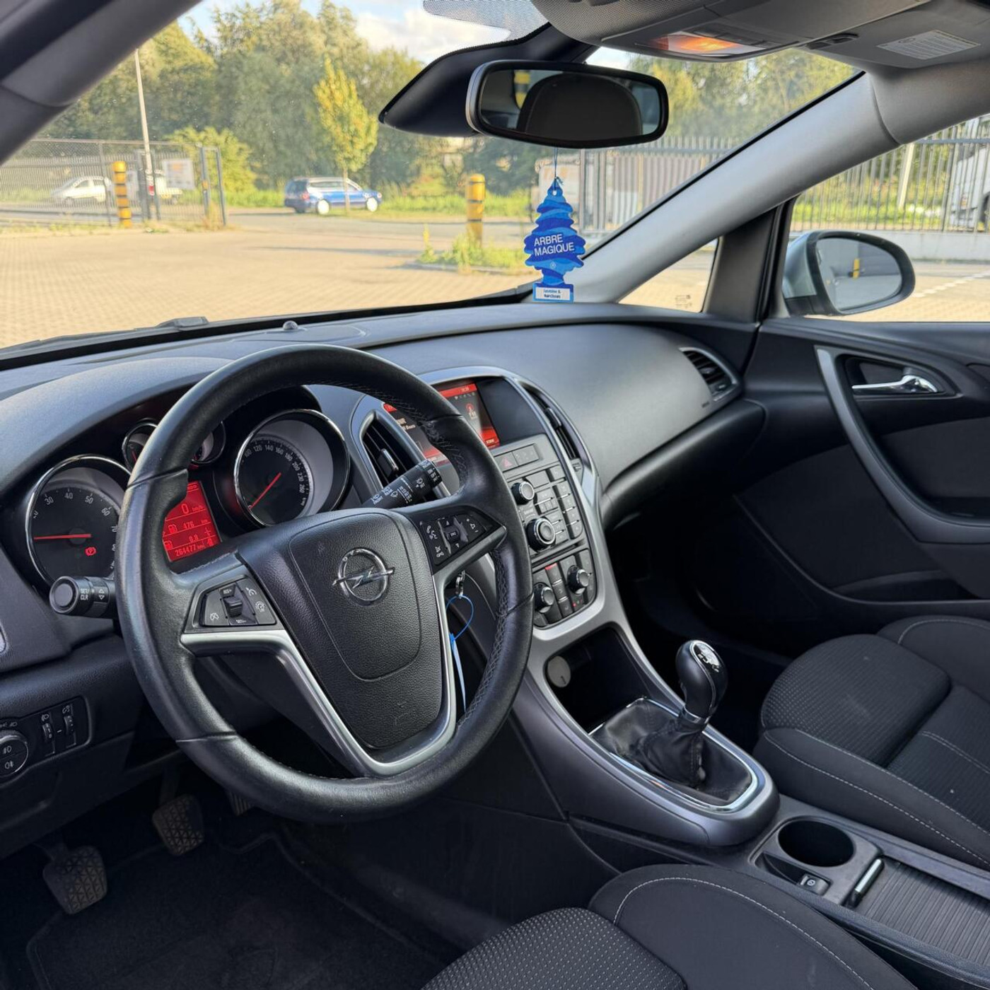 Foto van Opel Astra Sports Tourer
