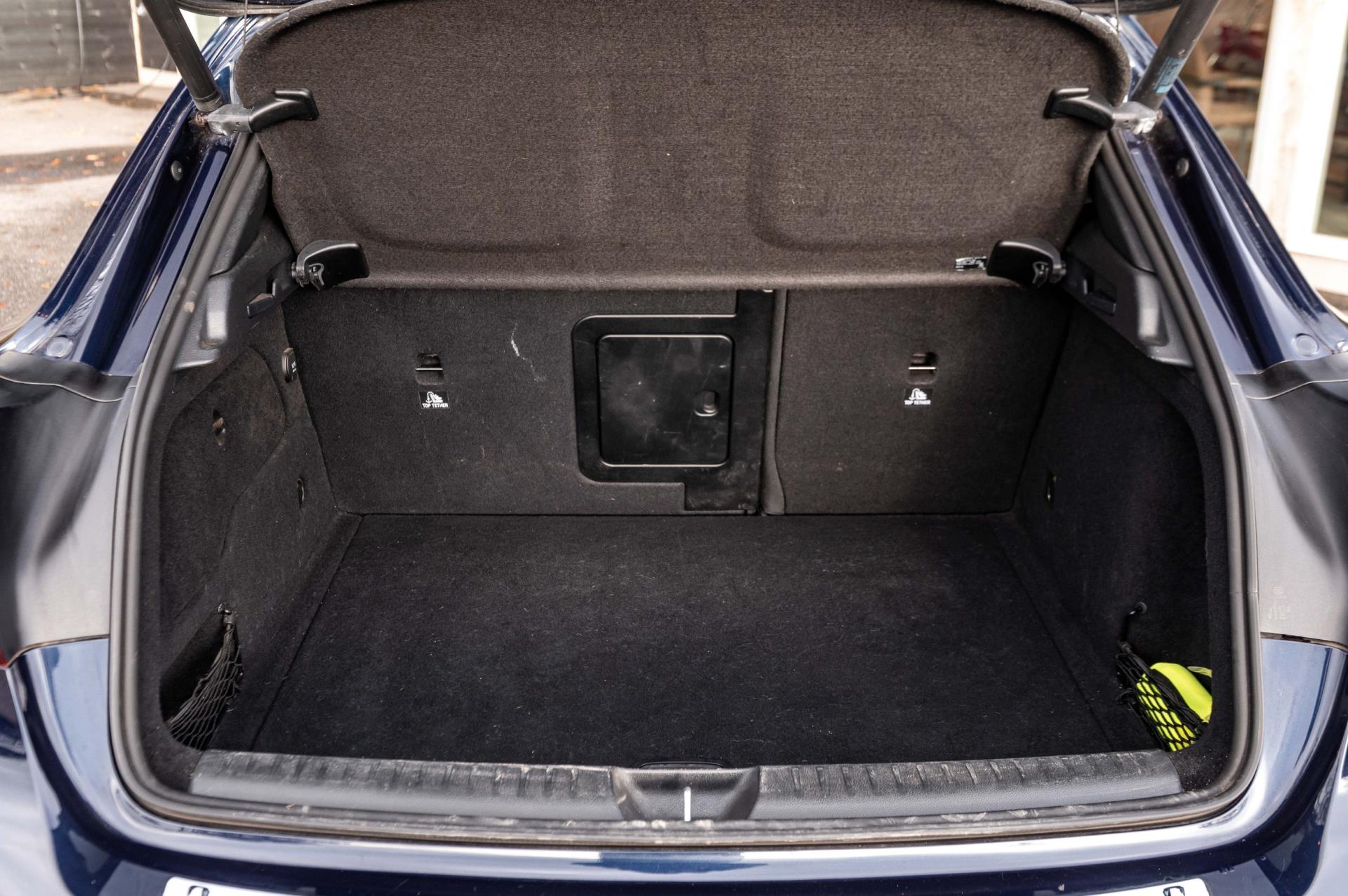 Foto van Mercedes-Benz Gla
