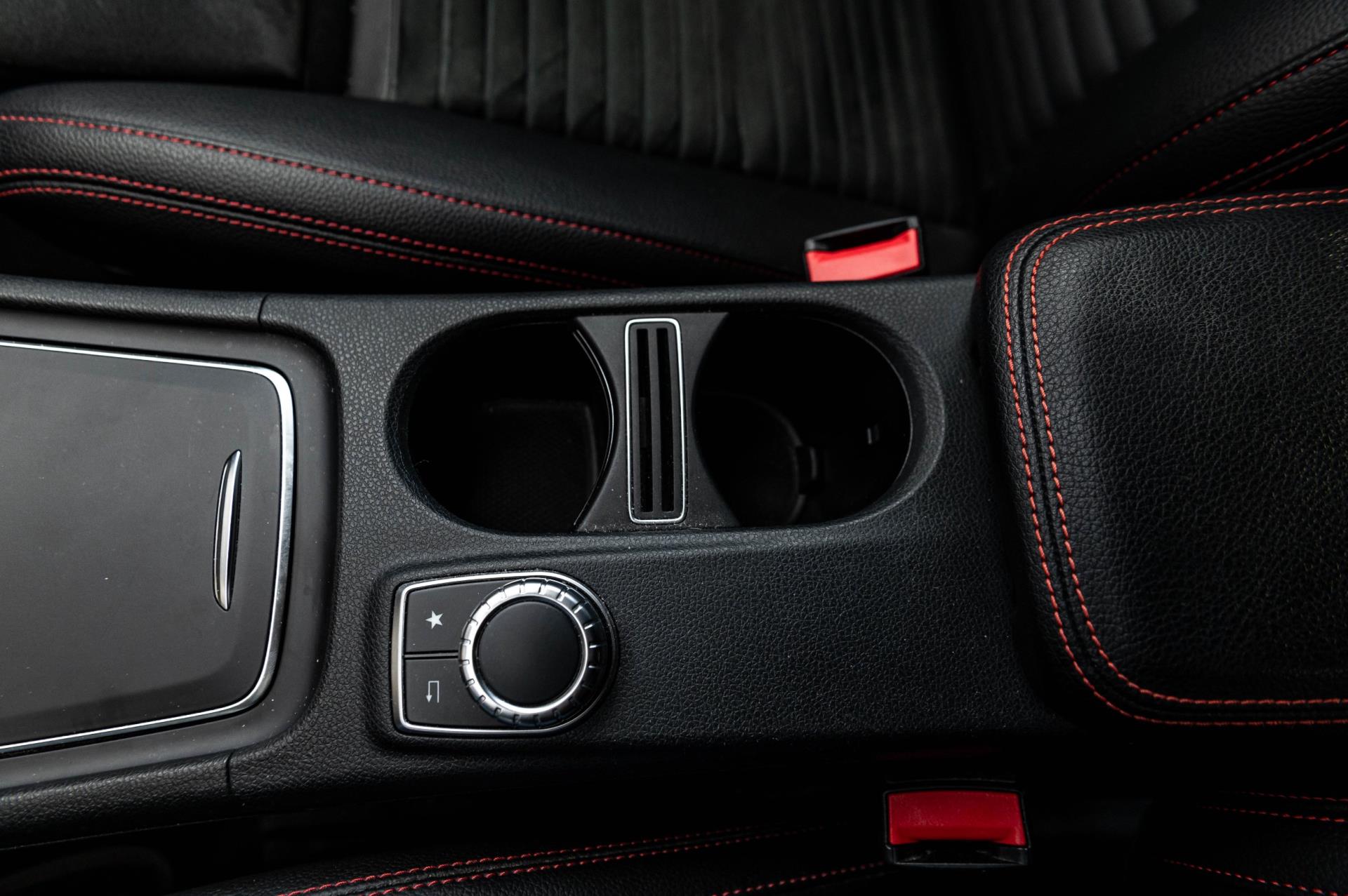 Foto van Mercedes-Benz Gla
