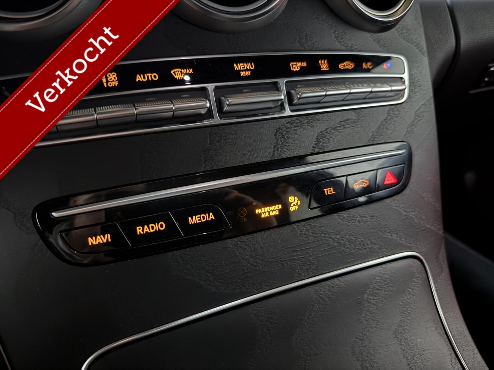 Foto van Mercedes-Benz C 300 E