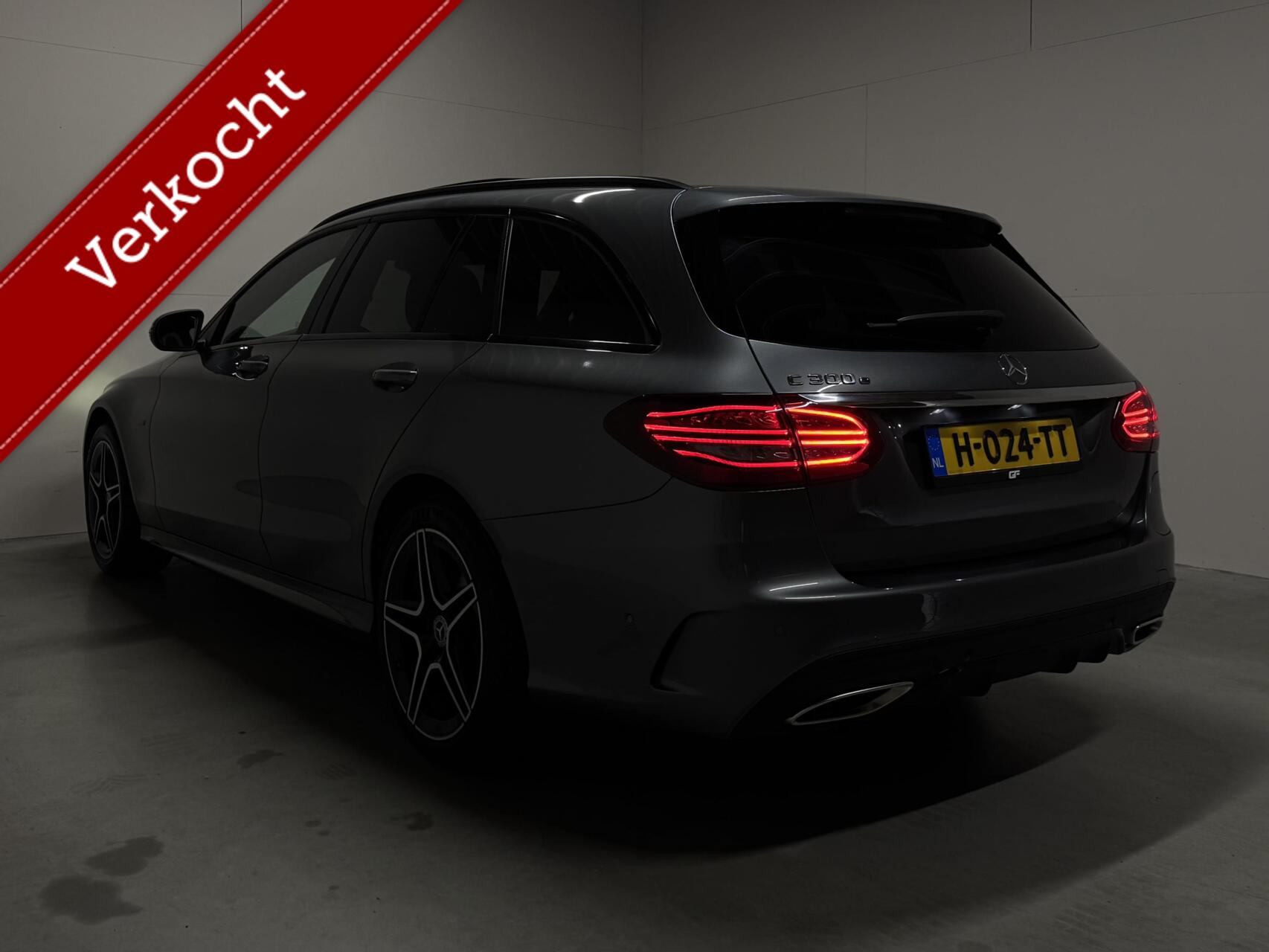 Foto van Mercedes-Benz C 300 E