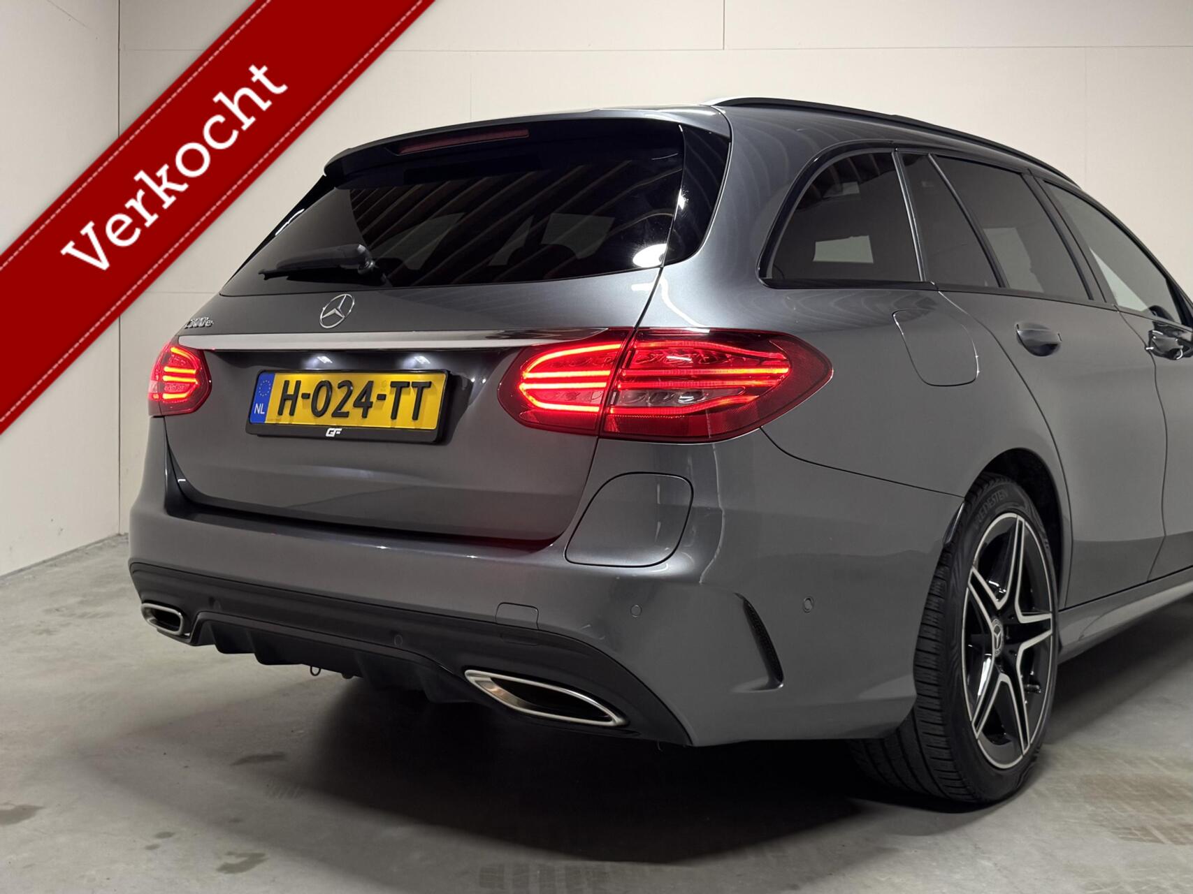 Foto van Mercedes-Benz C 300 E