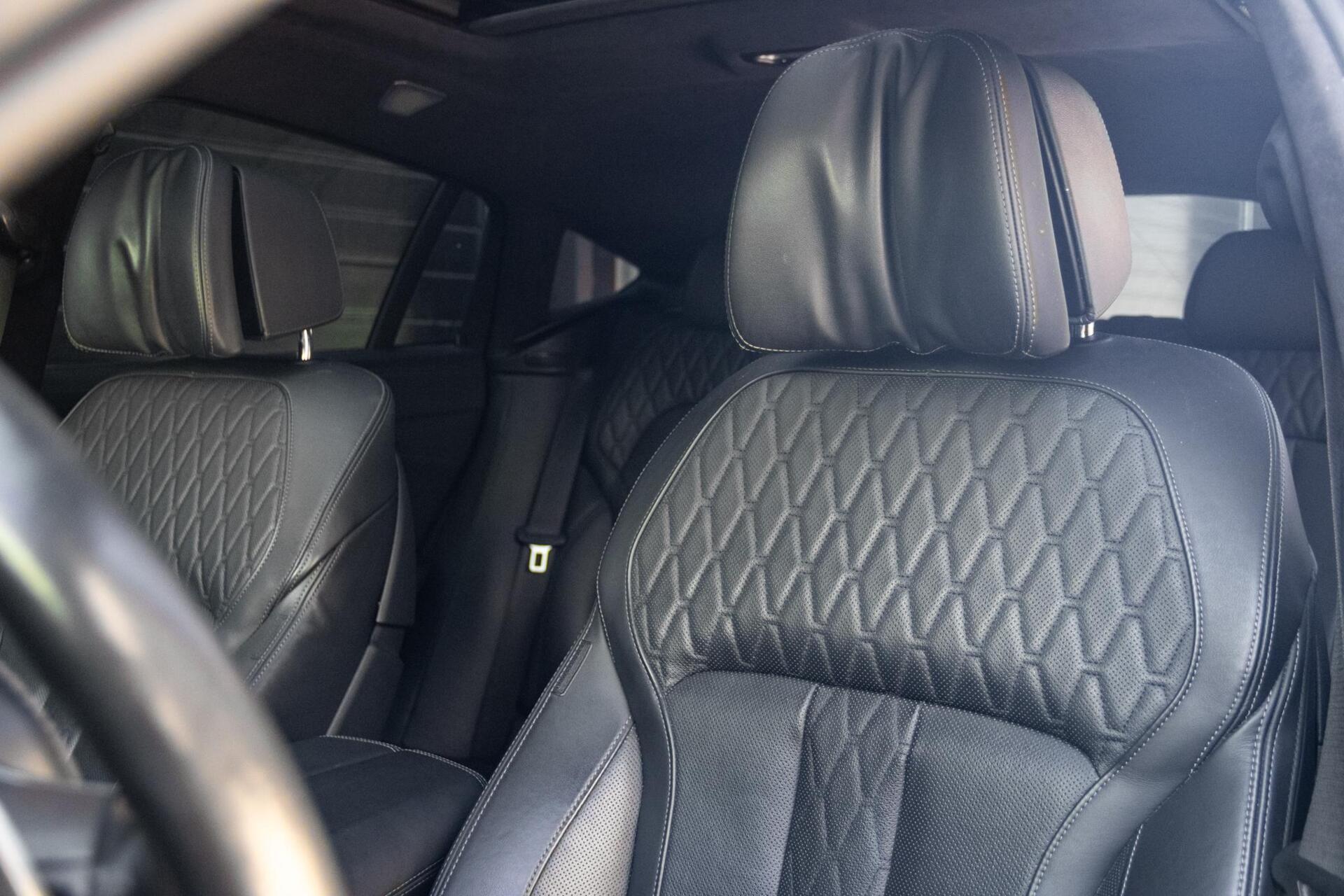 Foto van BMW X6 M50d