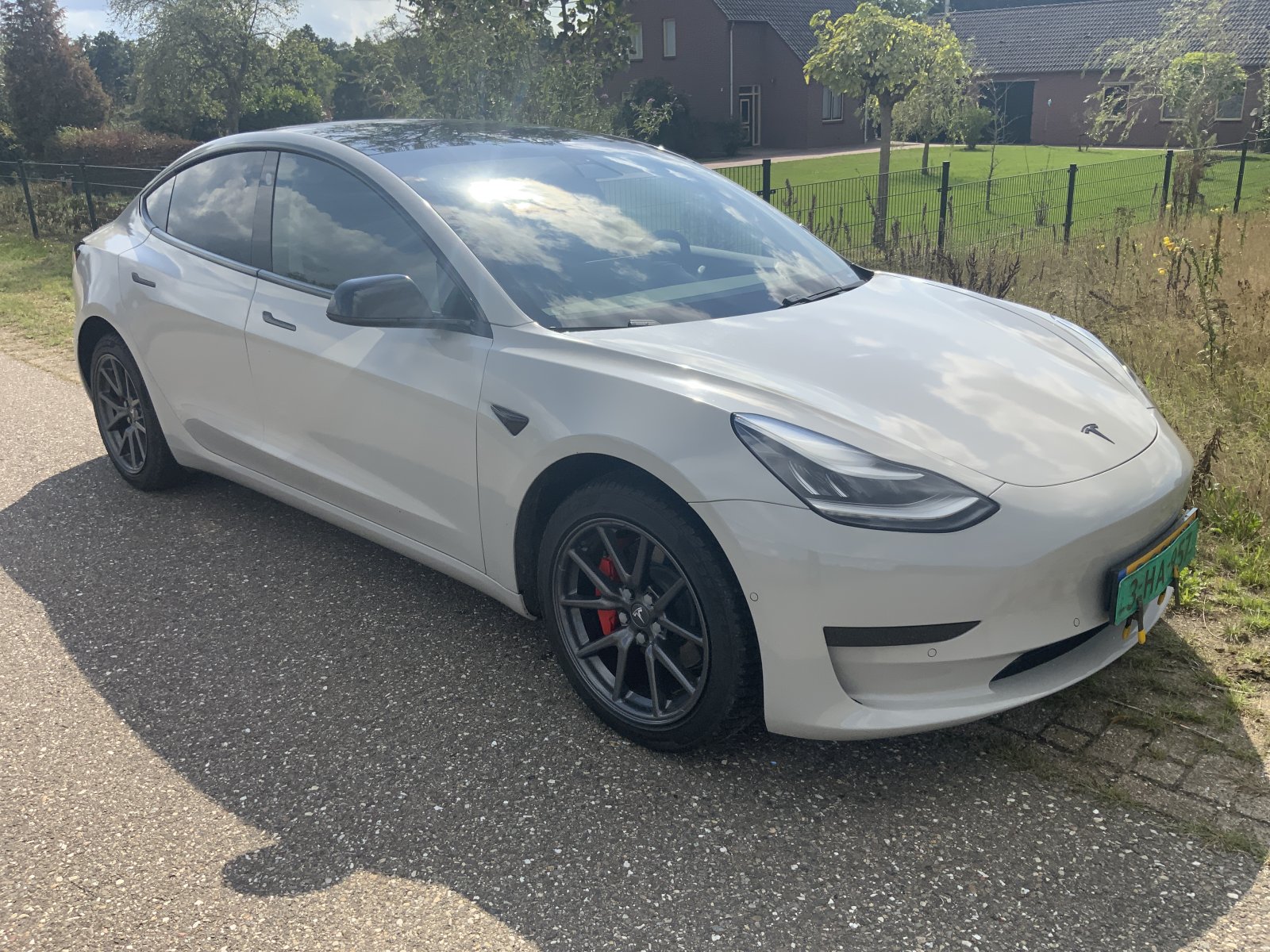 Inspectiefoto van Tesla Model 3