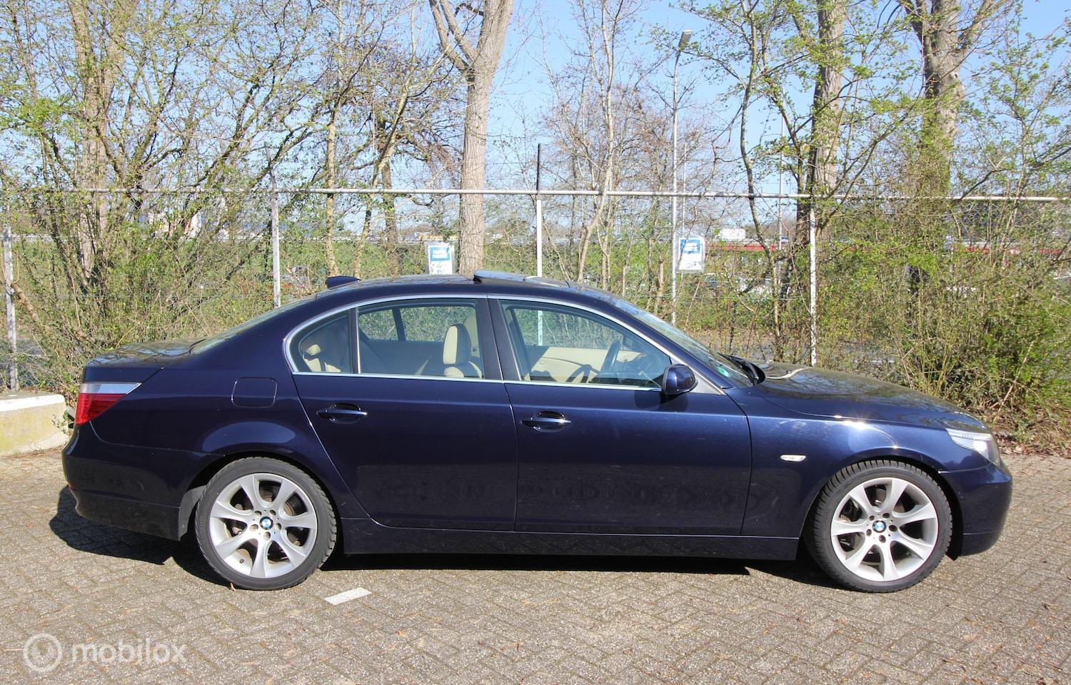BMW 5er Reihe 520i High Executive E60 2.2 liter 6-cilinder Beige leer Trekhaak Schuifdak Voll.Historie! 2004 - voorkant