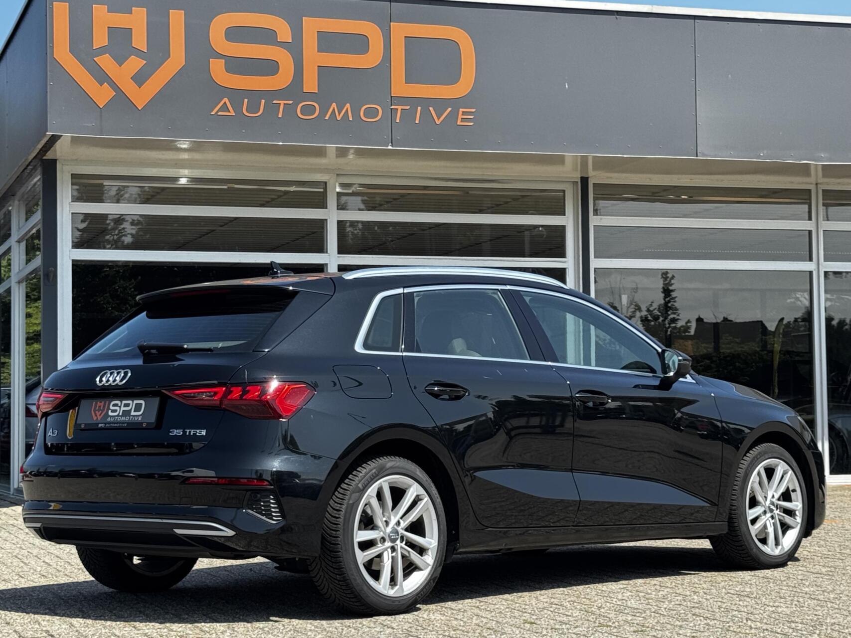 Foto van Audi A3 Limousine