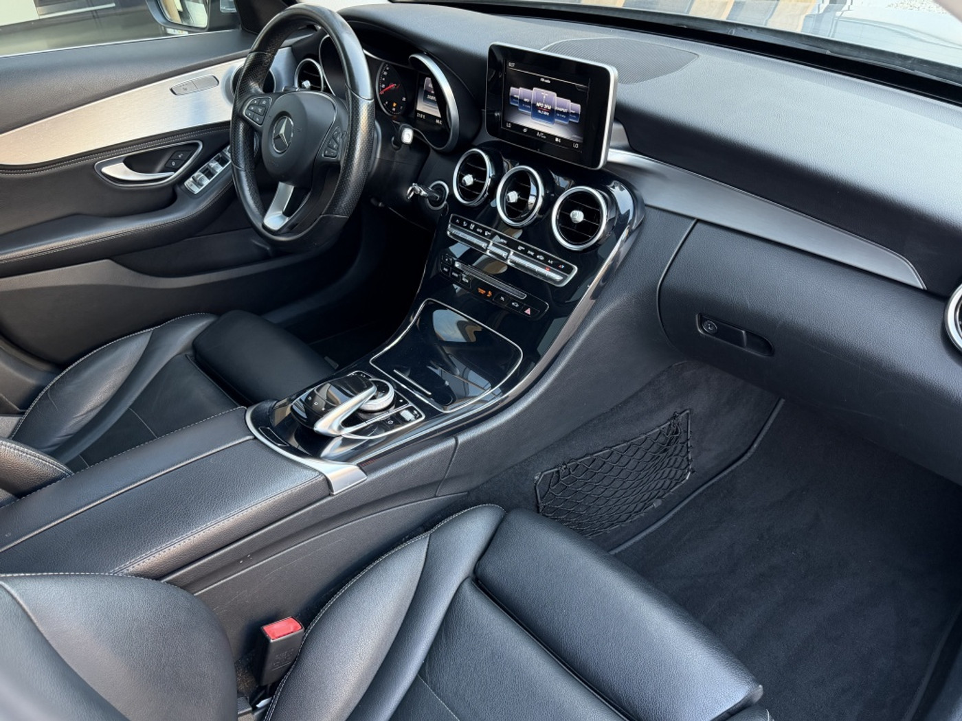 Foto van Mercedes-Benz C 200 Bluetec
