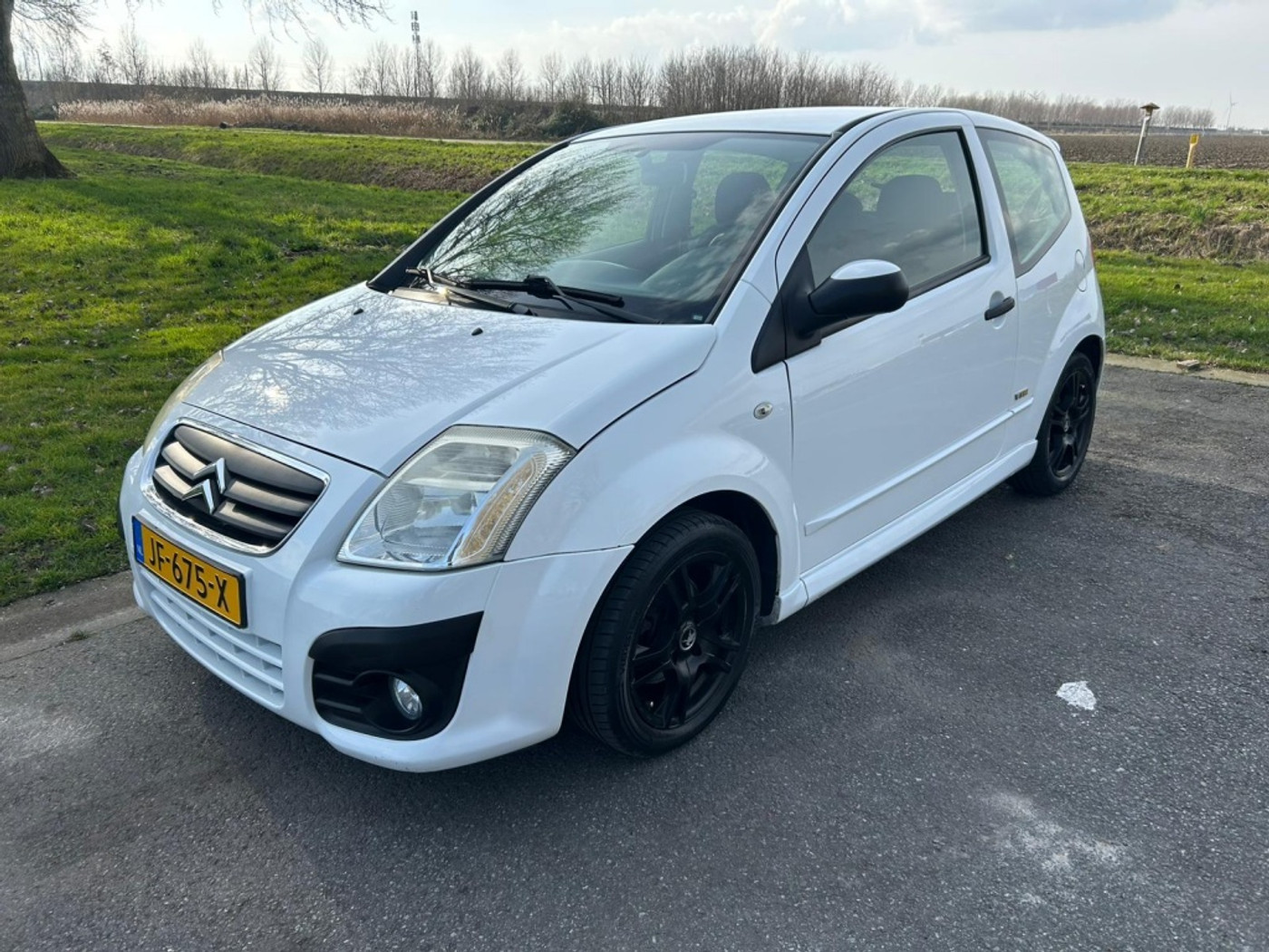 Citroen C2 1.1i Seduction, Airco, Trekhaak, Beurt en apk TM 22-05-2027 2009 - voorkant