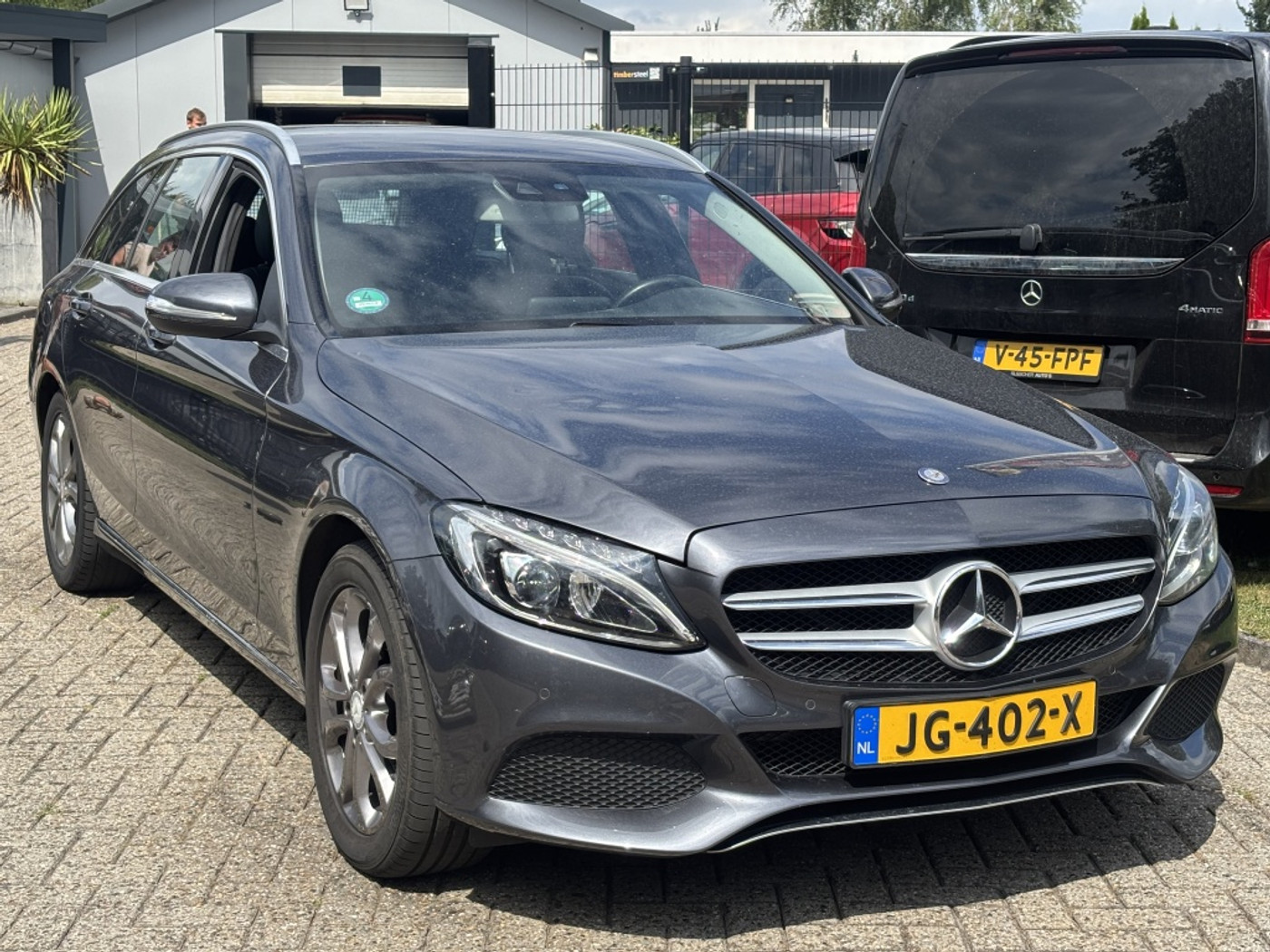 Foto van Mercedes-Benz C 200 Bluetec