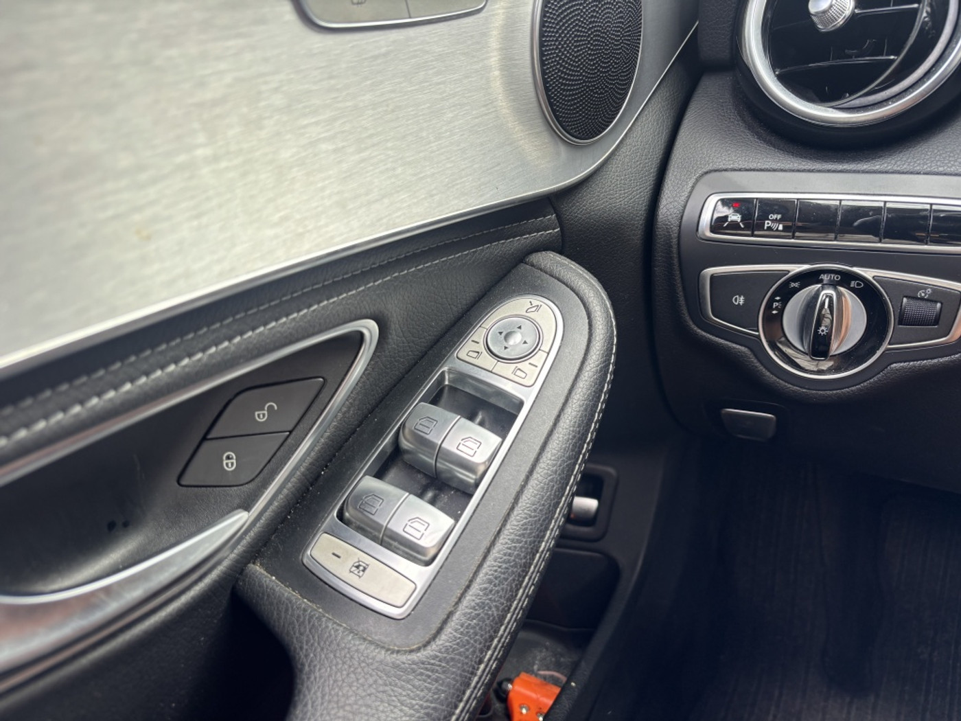 Foto van Mercedes-Benz C 200 Bluetec