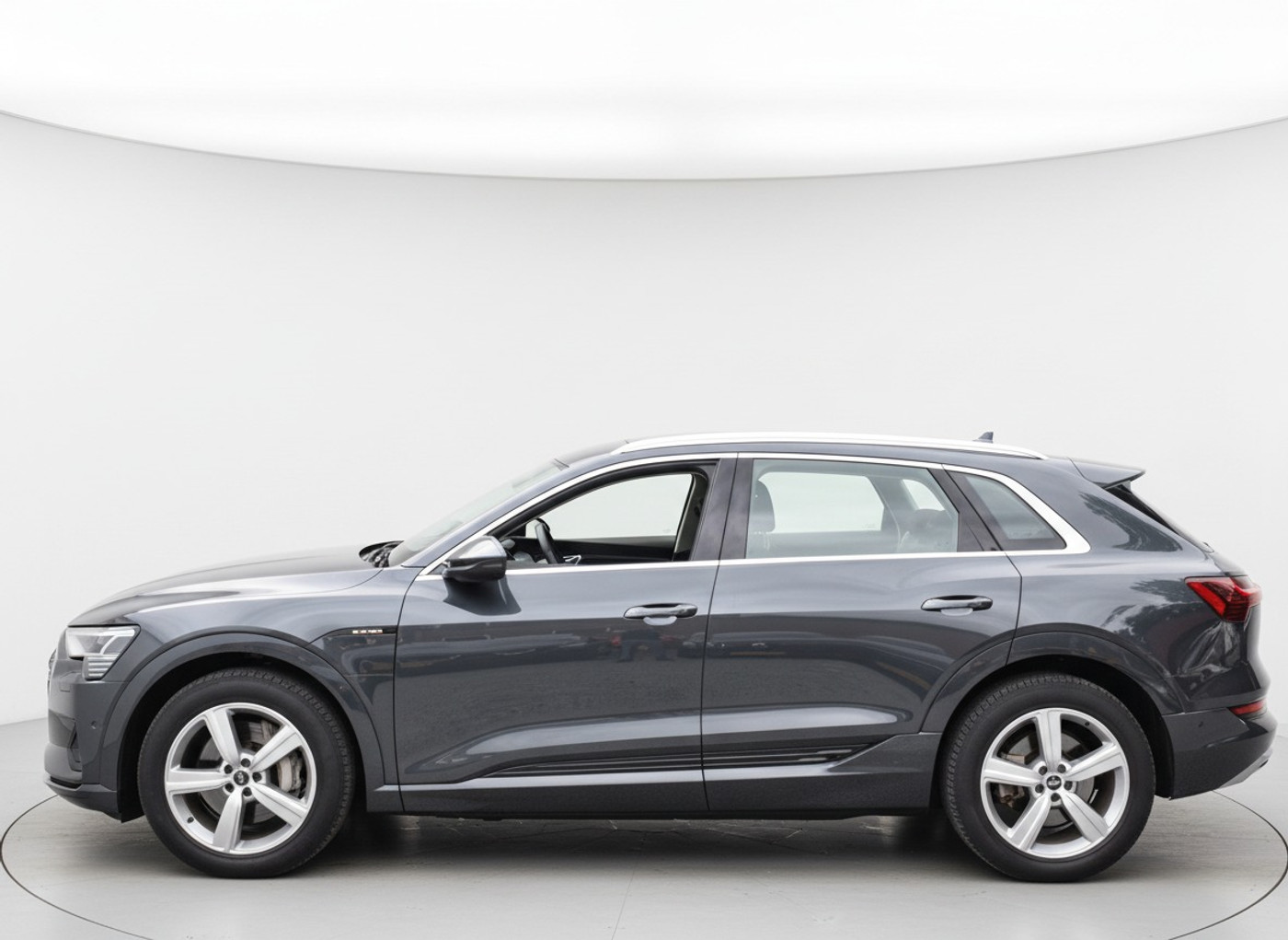 Foto van Audi E-tron 50