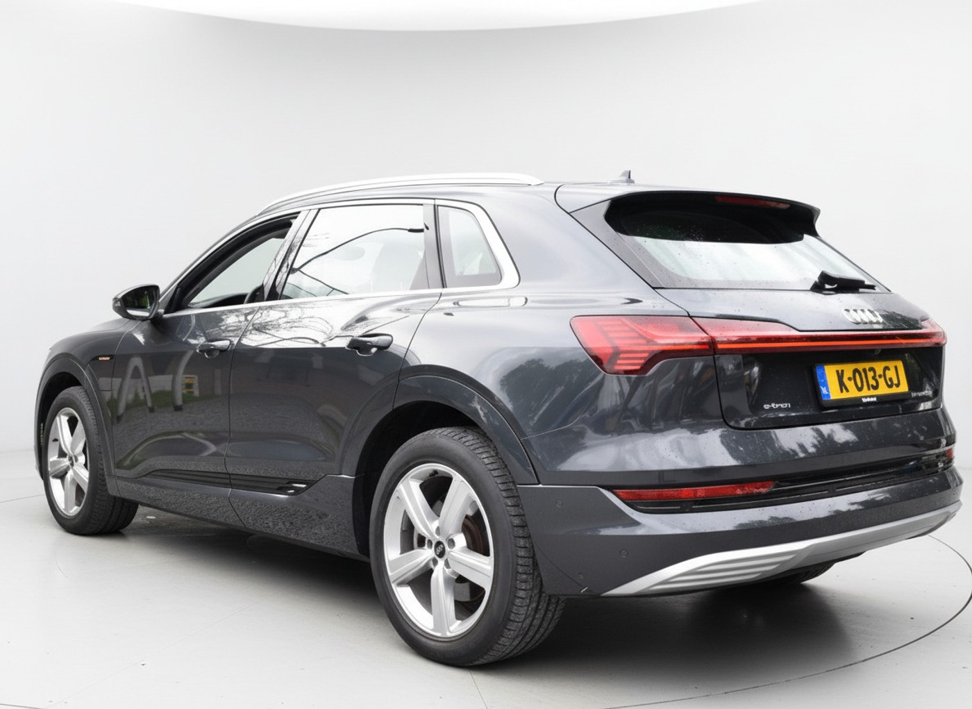 Foto van Audi E-tron 50