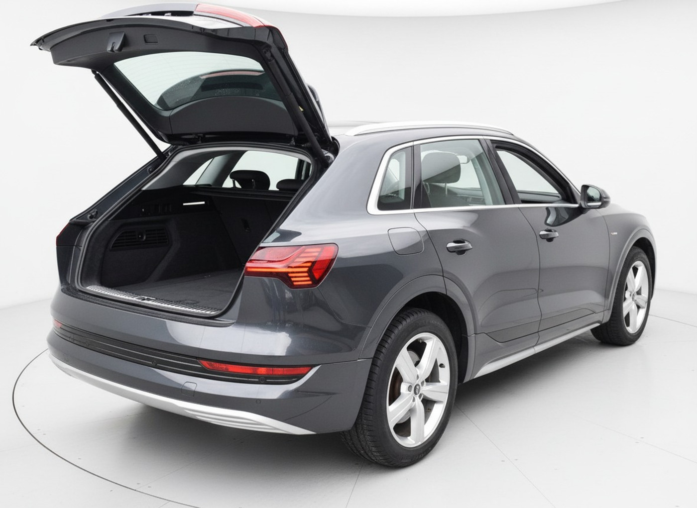 Foto van Audi E-tron 50