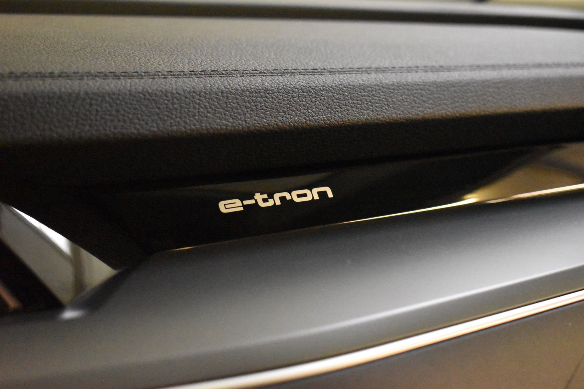 Foto van Audi E-tron 50