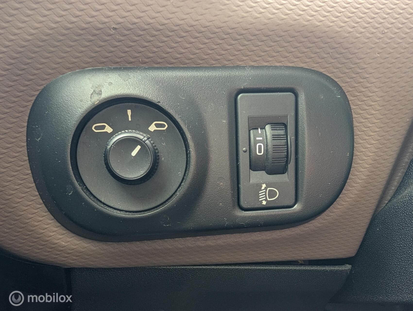 Foto van Citroen C4 Cactus