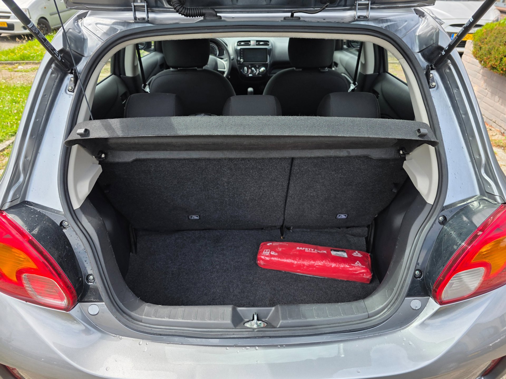Foto van Mitsubishi Mitsubishi Space Star