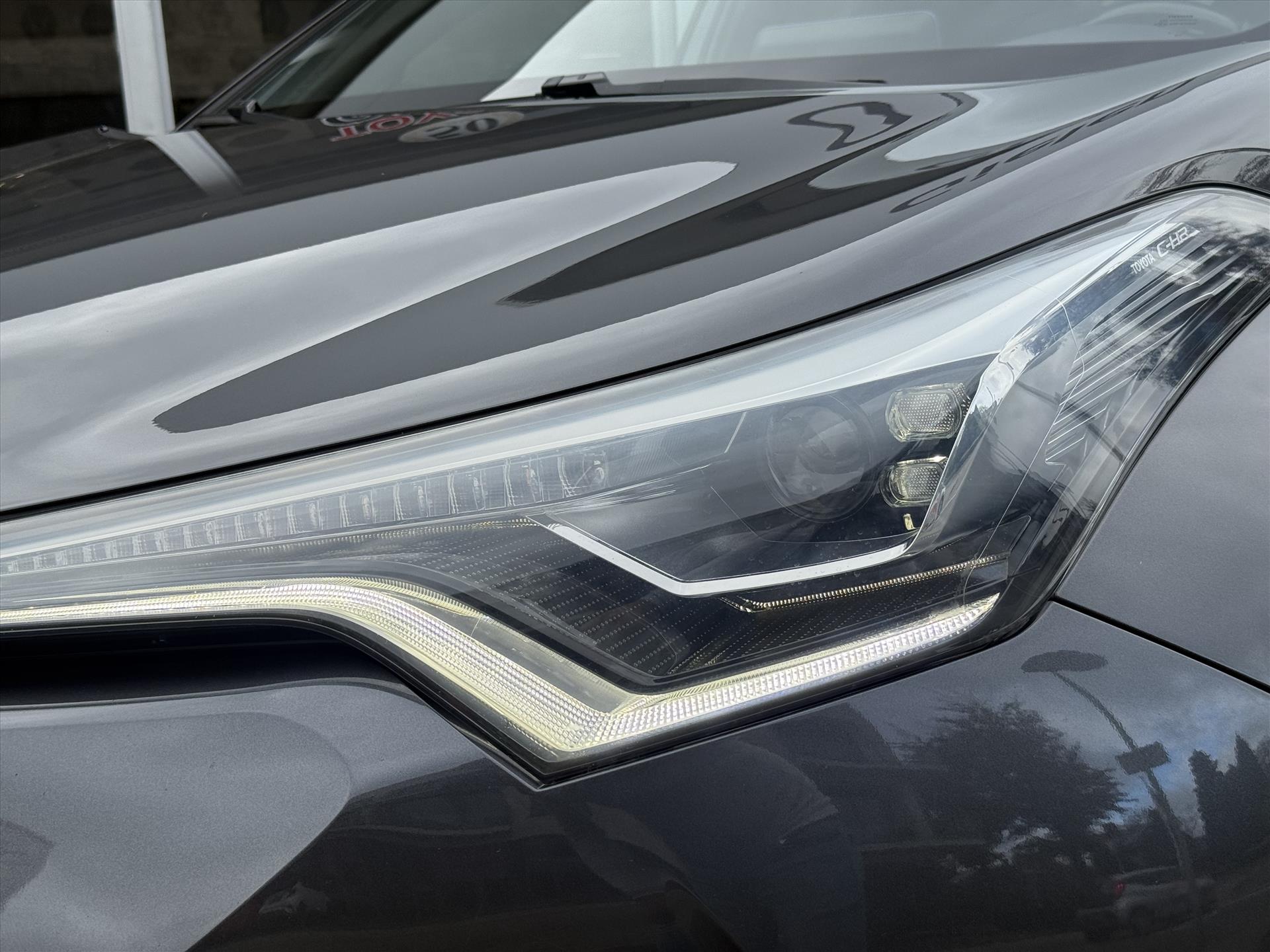 Foto van Toyota Toyota C-hr