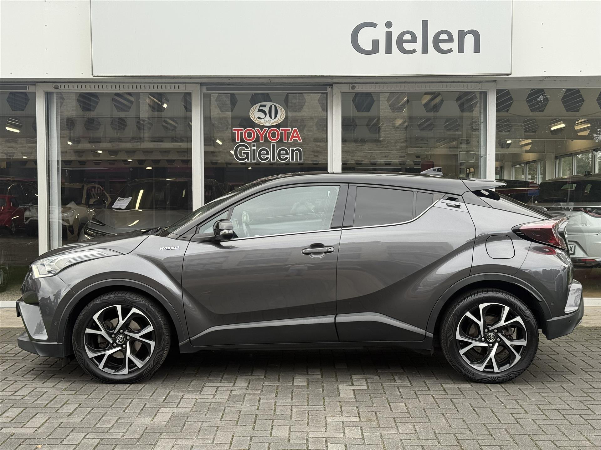 Foto van Toyota Toyota C-hr