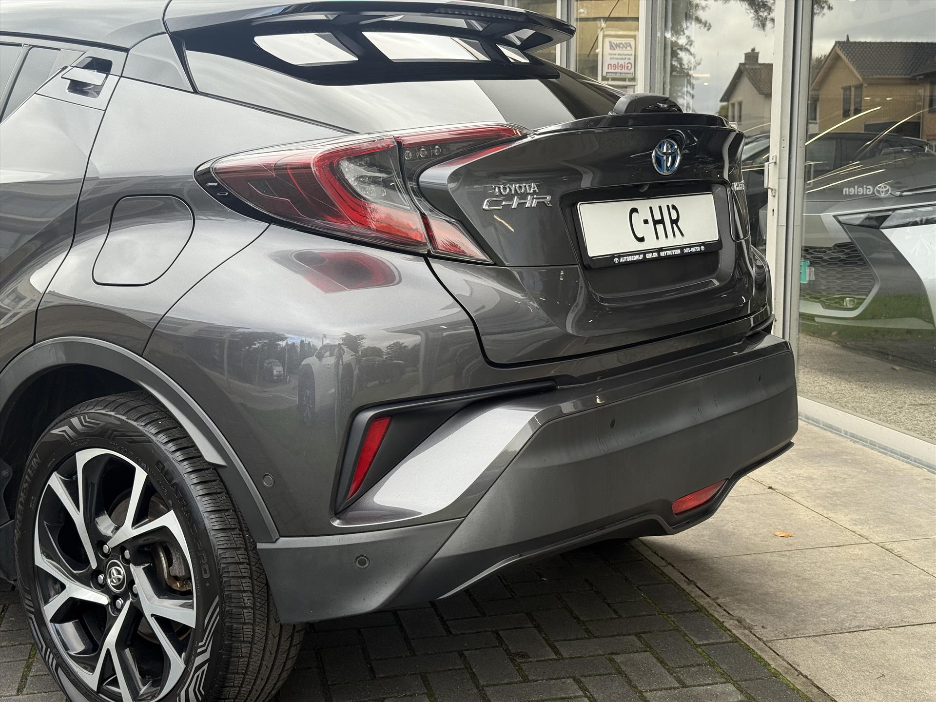 Foto van Toyota Toyota C-hr
