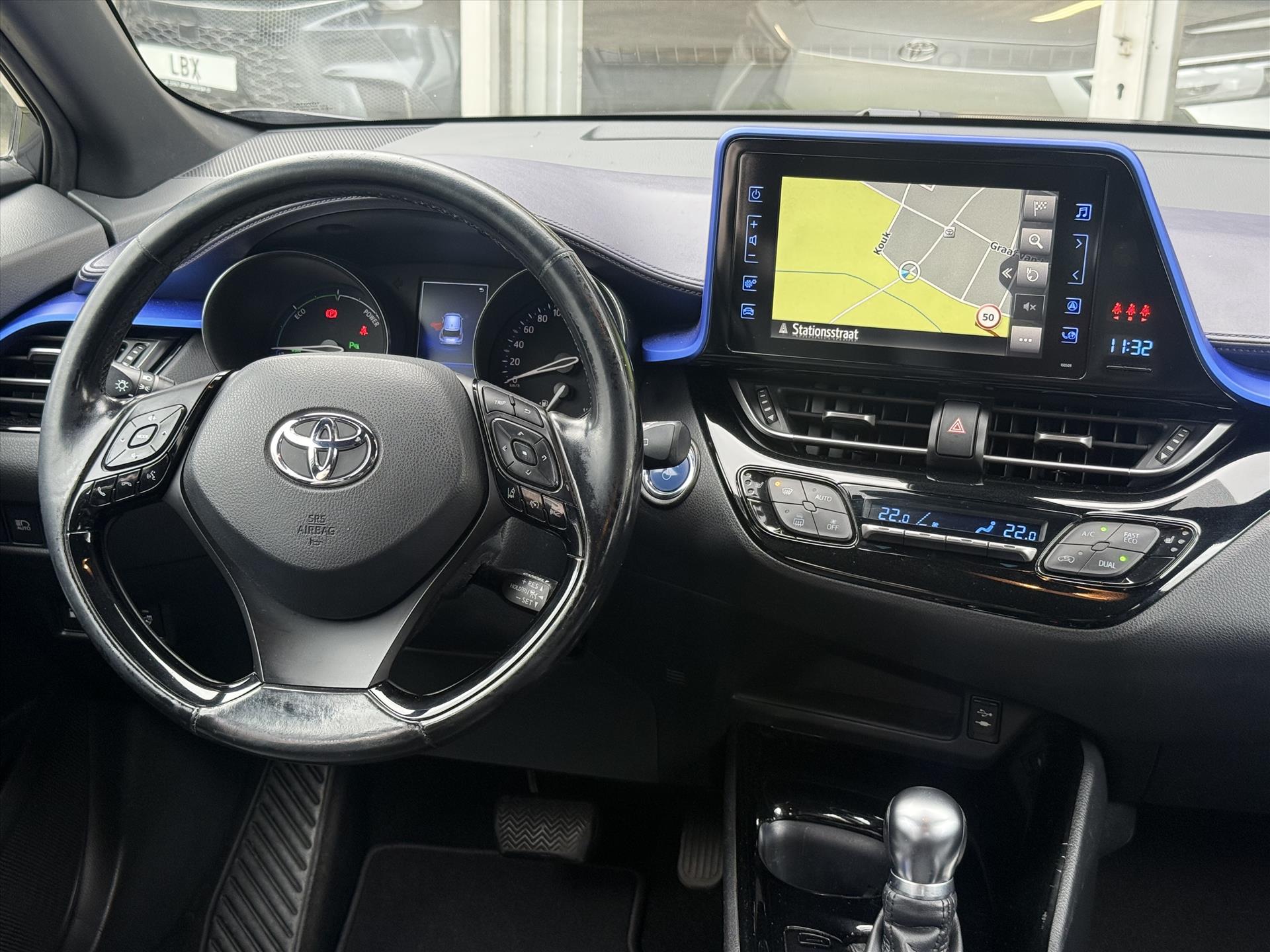Foto van Toyota Toyota C-hr