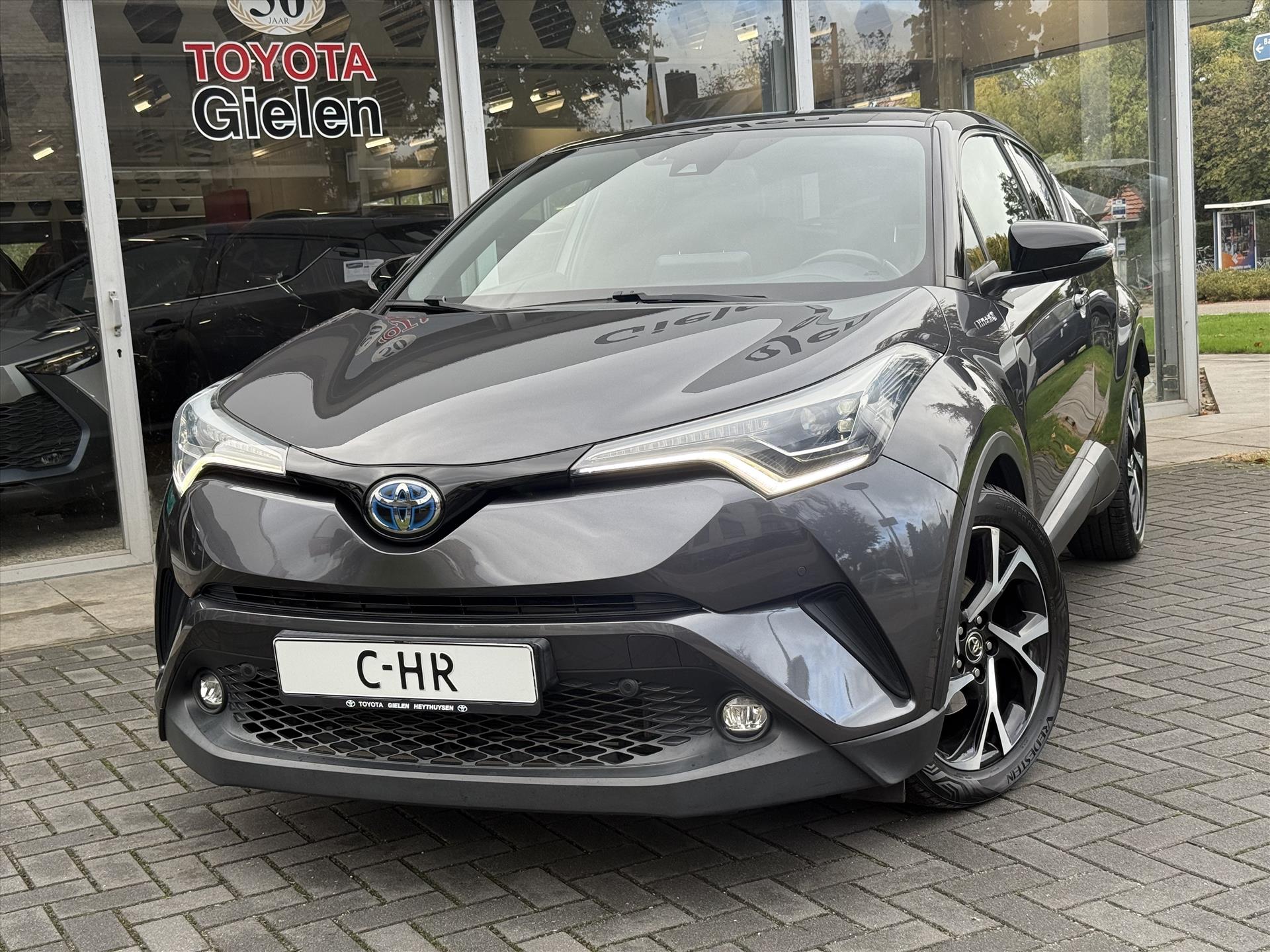 Foto van Toyota Toyota C-hr