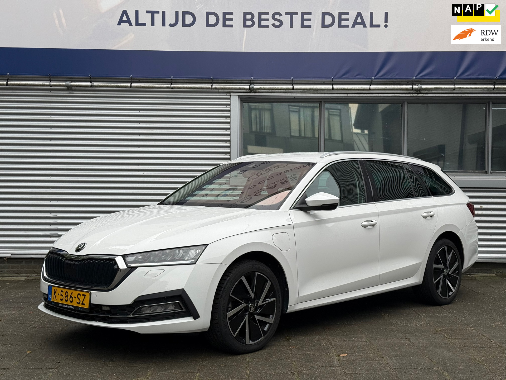 Skoda Octavia 1.4 TSI iV PHEV Business Edition Plus l Virtual l Automaat l ACC l VDOH l 2021 - voorkant